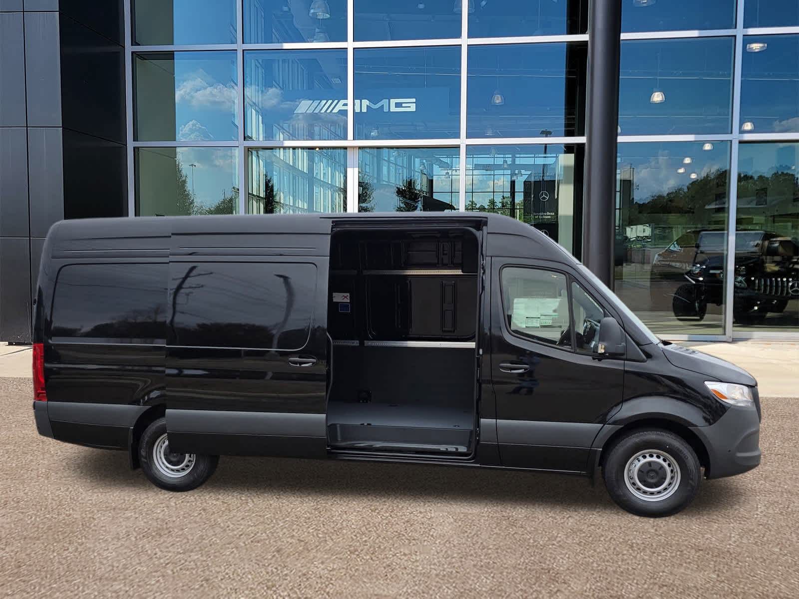 Thumbnail: 2026 Mercedes-Benz Sprinter - 5