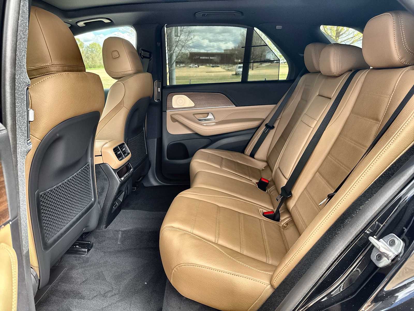 Thumbnail: 2026 Mercedes-Benz GLE - 4