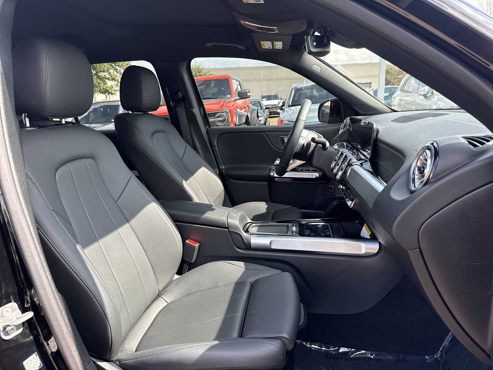 Thumbnail: 2026 Mercedes-Benz GLB - 20