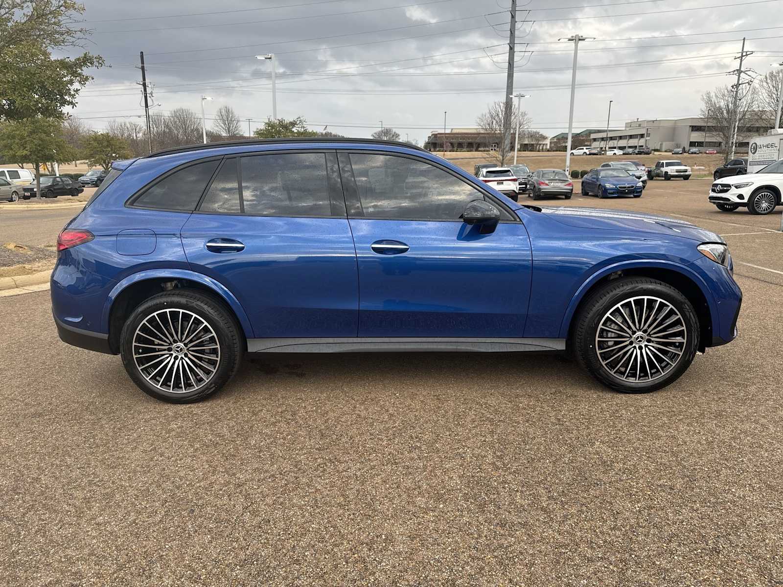 Thumbnail: 2026 Mercedes-Benz GLC - 7