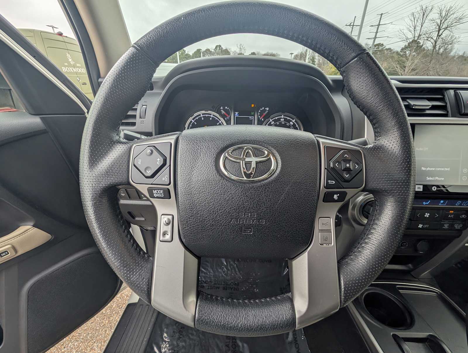 Thumbnail: 2020 Toyota 4Runner - 12