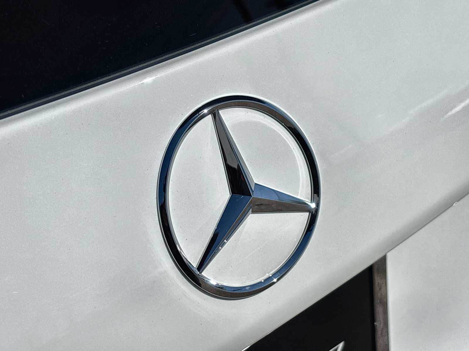 Thumbnail: 2026 Mercedes-Benz GLB - 16