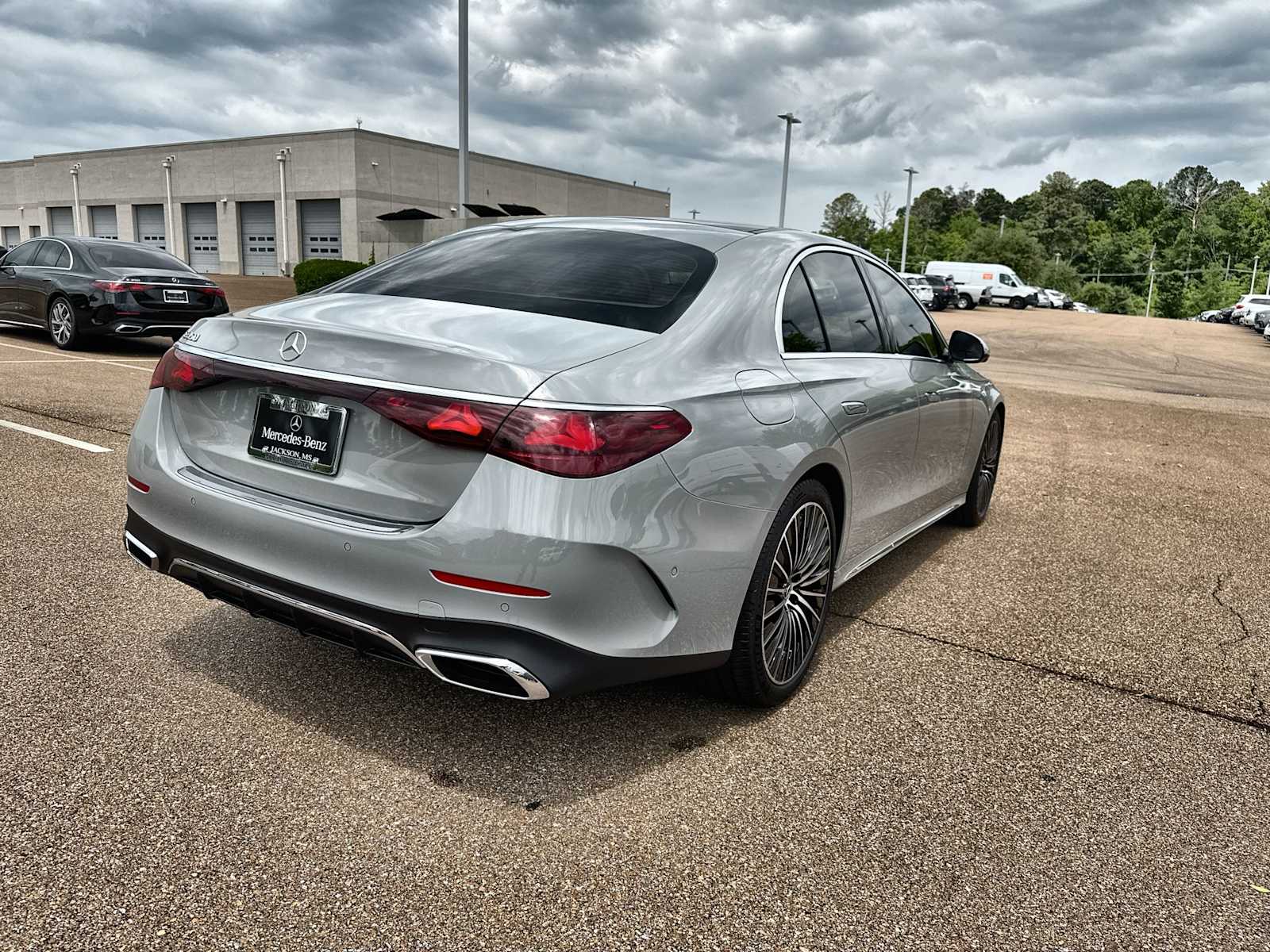 Thumbnail: 2026 Mercedes-Benz E-Class - 8