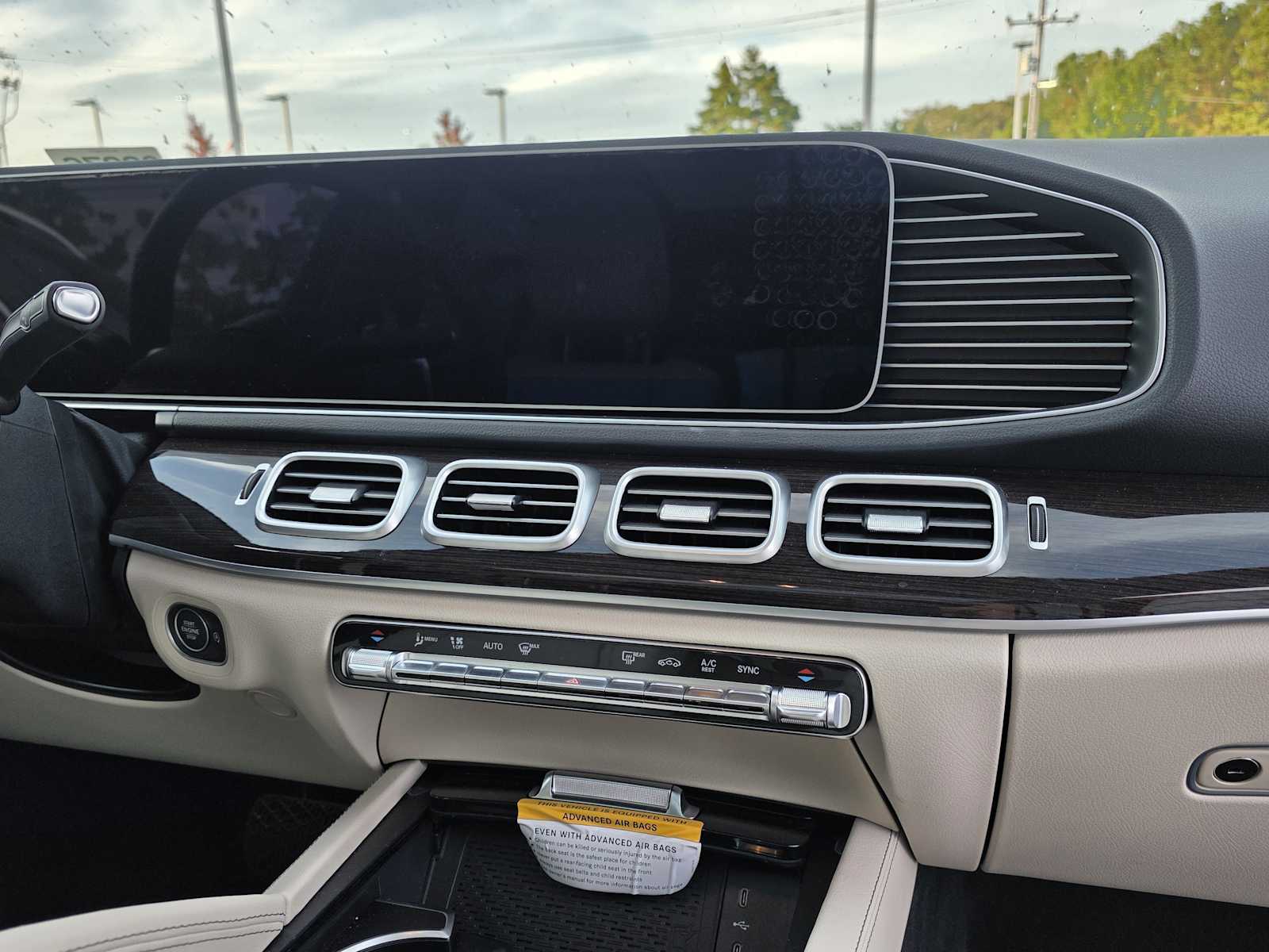 Thumbnail: 2025 Mercedes-Benz GLE - 9