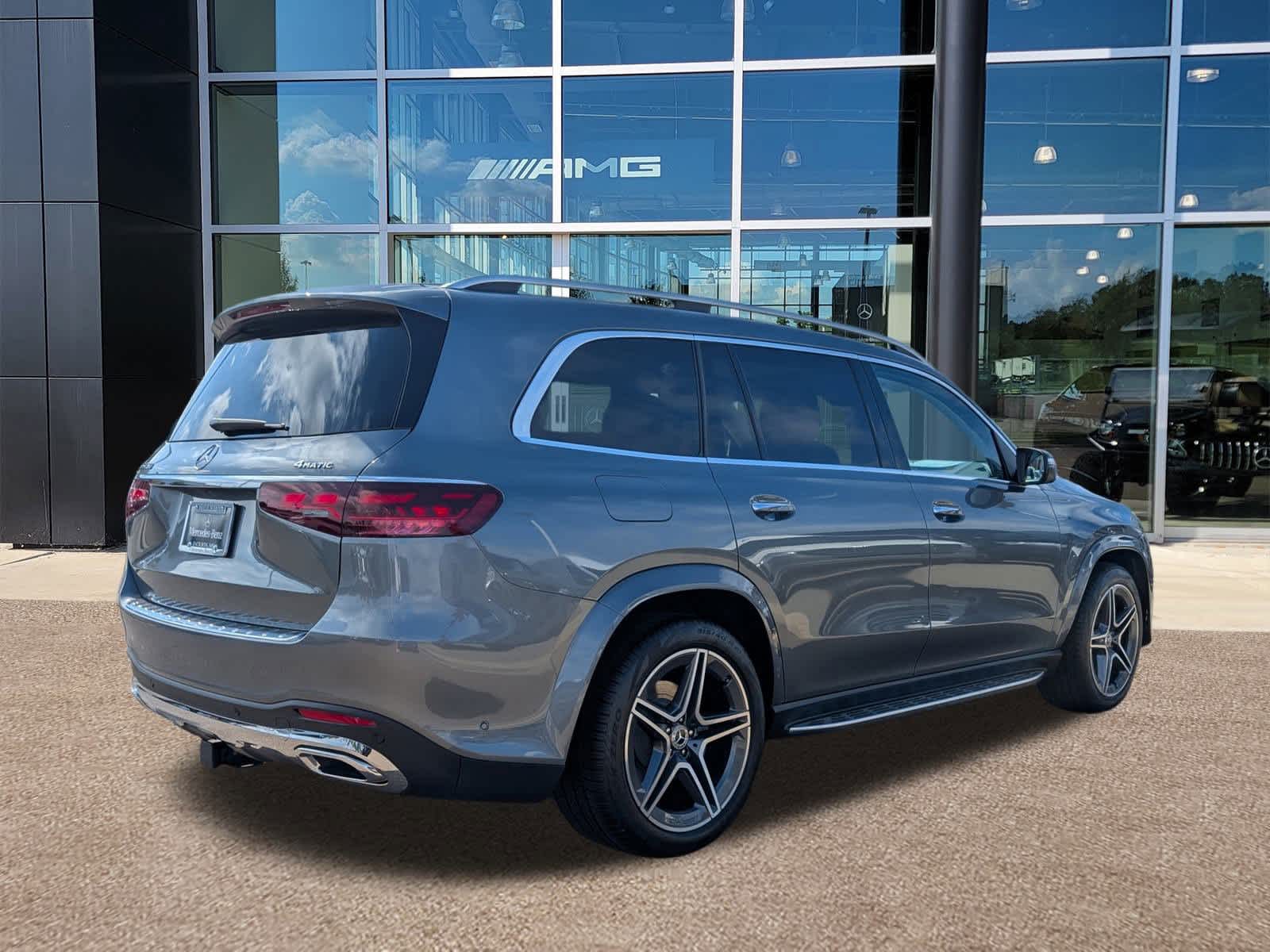 Thumbnail: 2026 Mercedes-Benz GLS - 4