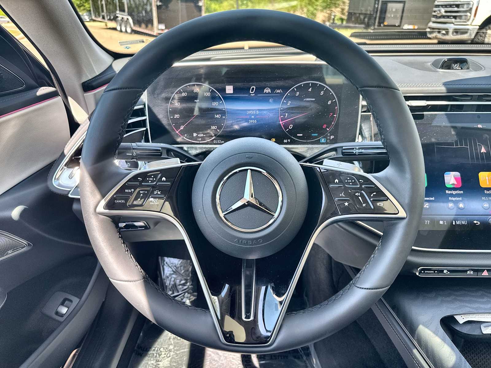 Thumbnail: 2026 Mercedes-Benz E-Class - 21