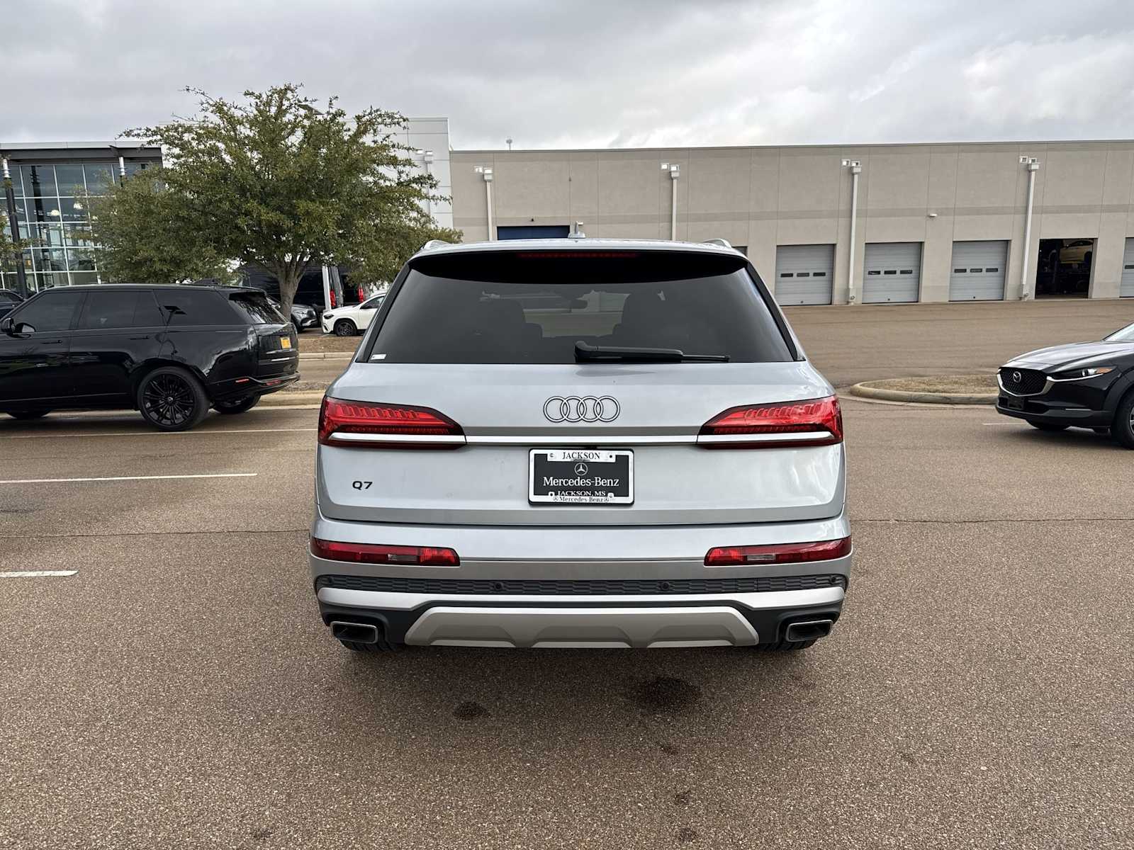 Thumbnail: 2025 Audi Q7 - 5