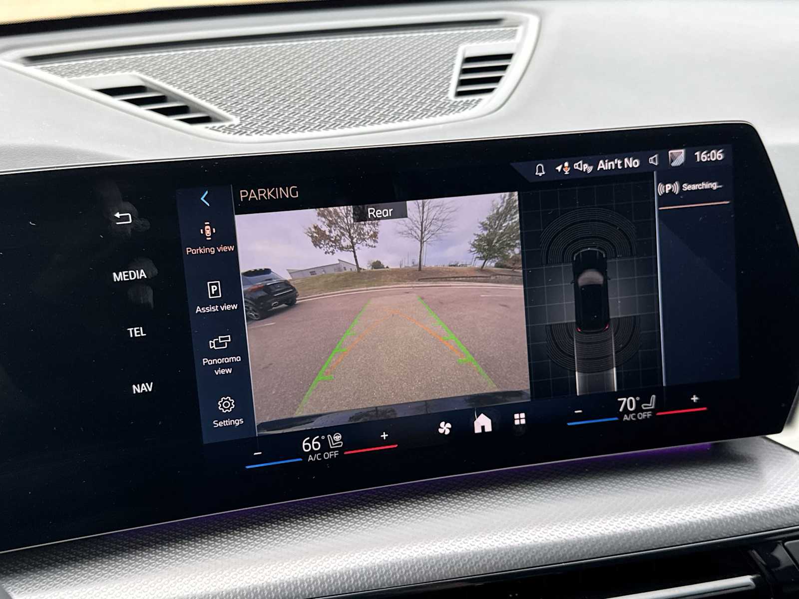 Thumbnail: 2025 BMW X1 - 23