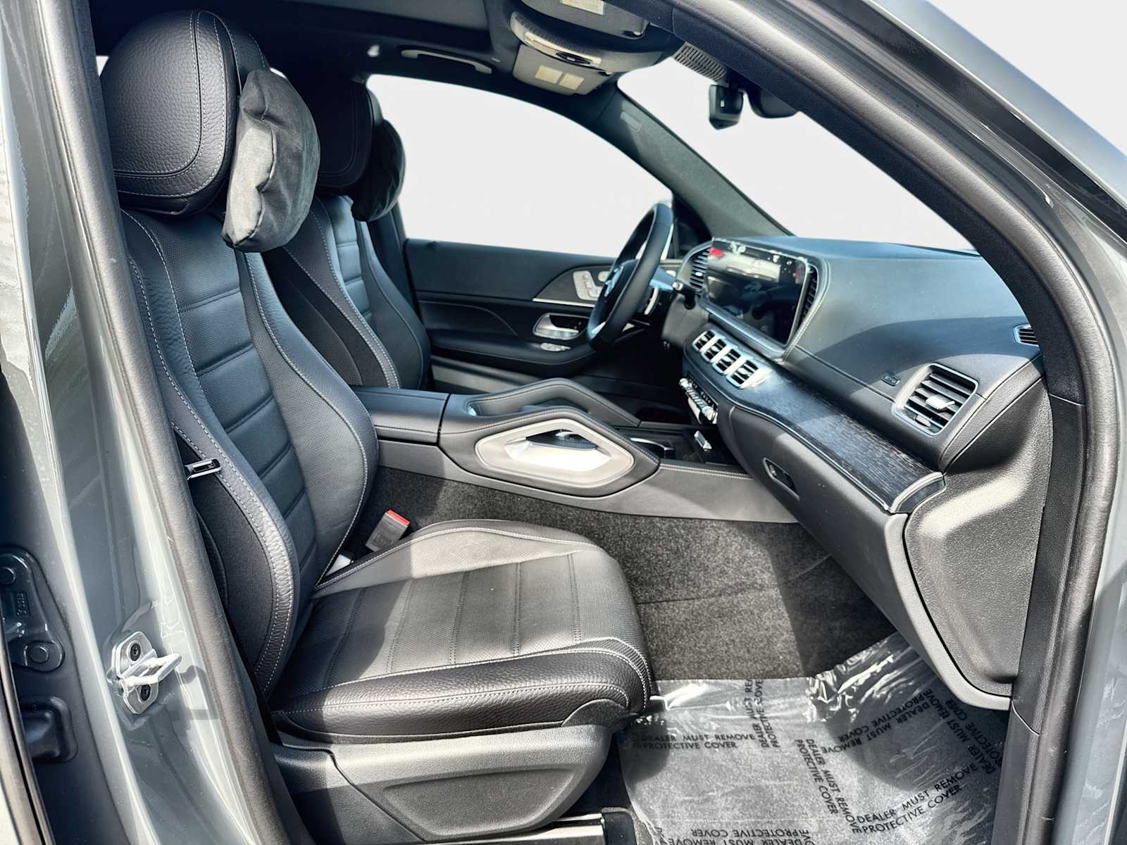Thumbnail: 2026 Mercedes-Benz GLS - 9