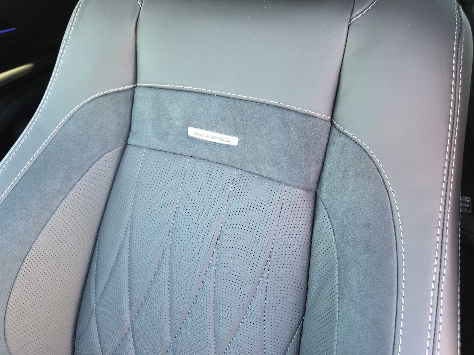 Thumbnail: 2026 Mercedes-Benz GLE - 14