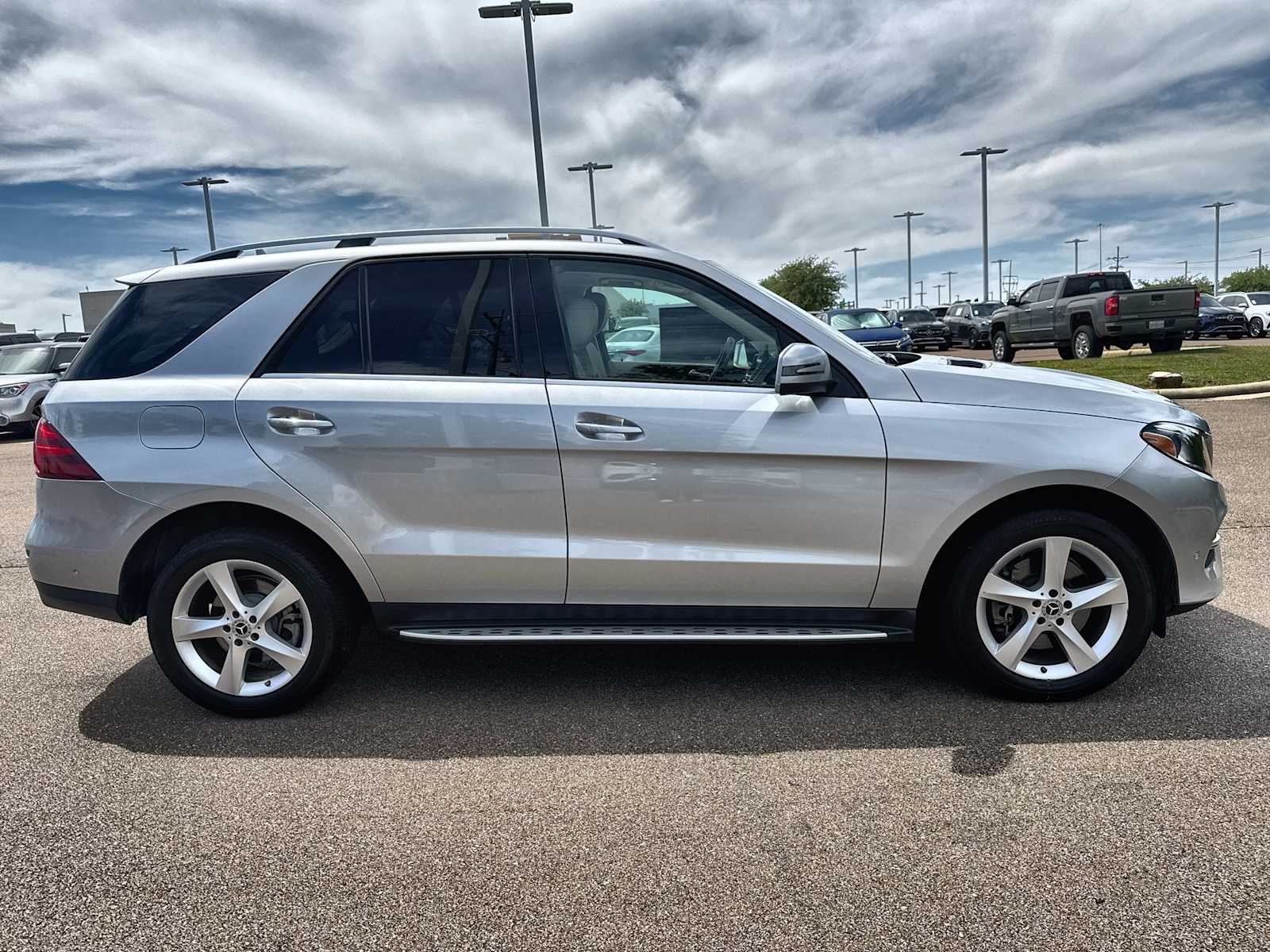 Thumbnail: 2019 Mercedes-Benz GLE - 10