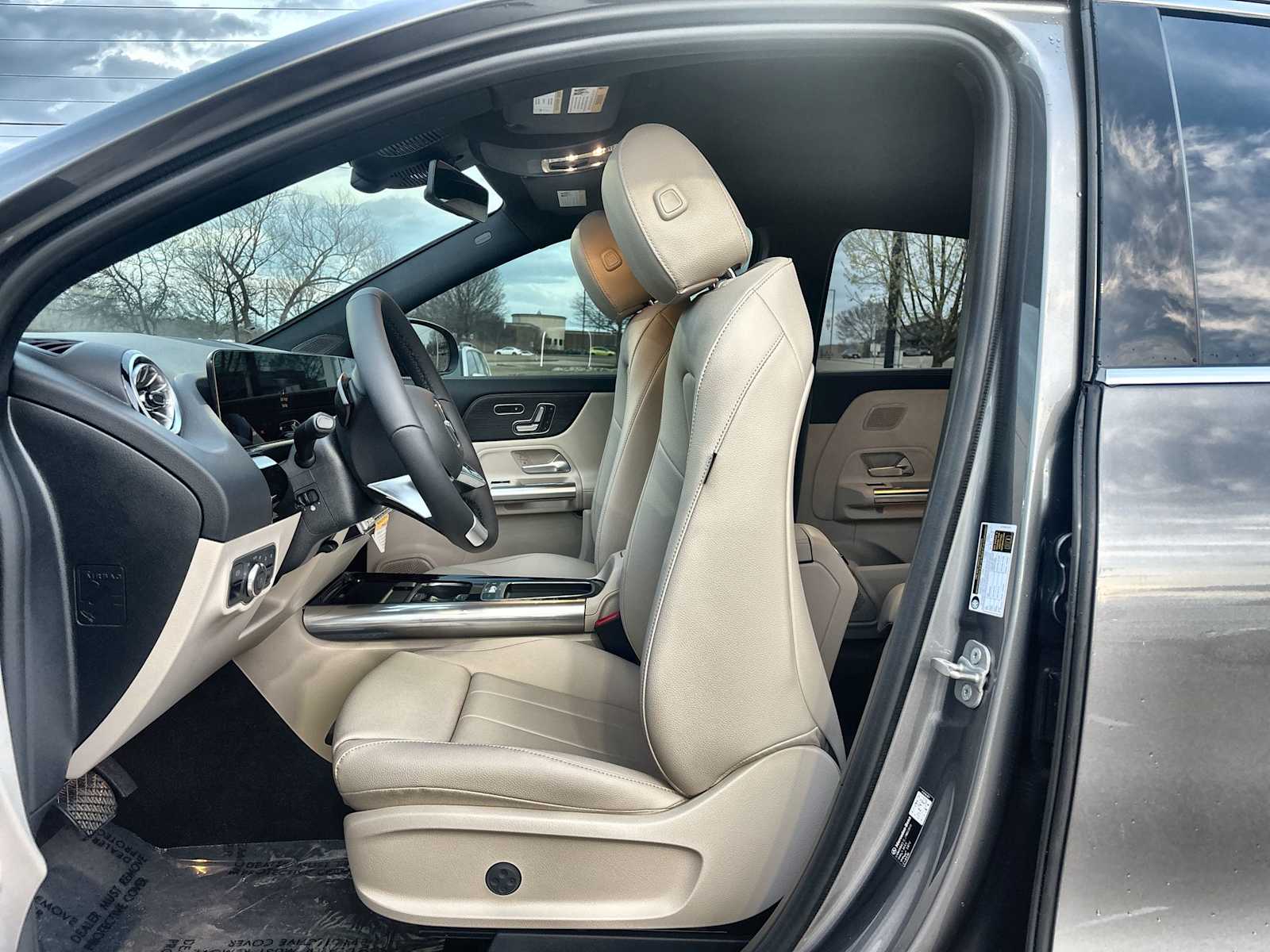 Thumbnail: 2026 Mercedes-Benz GLA - 3