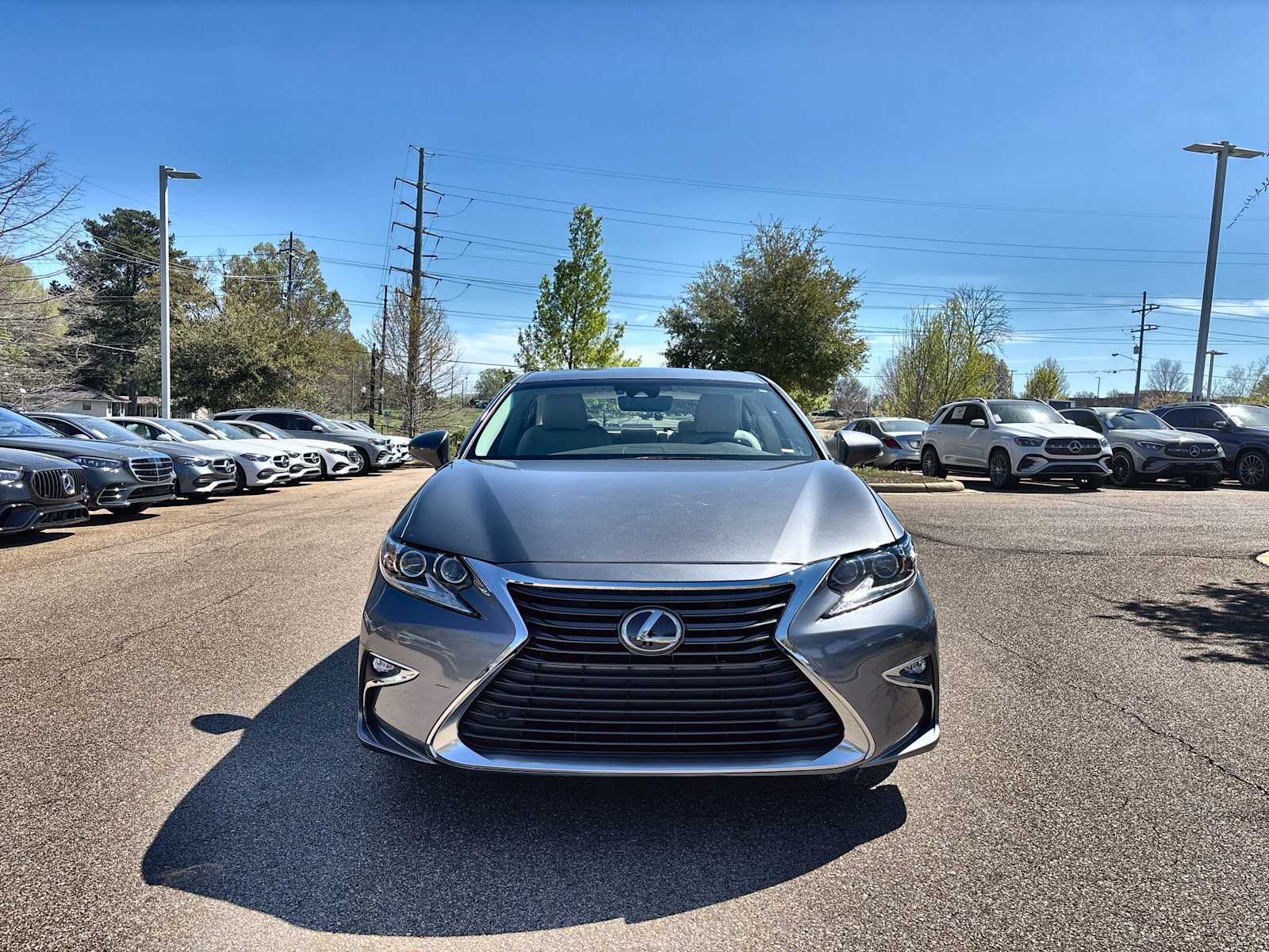 Thumbnail: 2018 Lexus ES - 11
