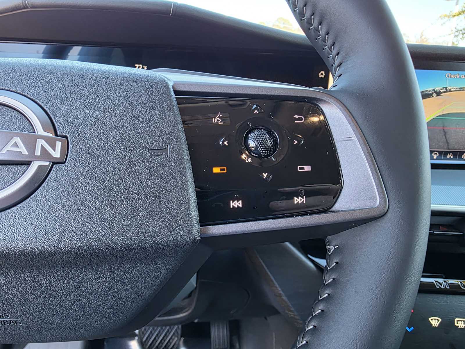 Thumbnail: 2025 Nissan Murano - 24