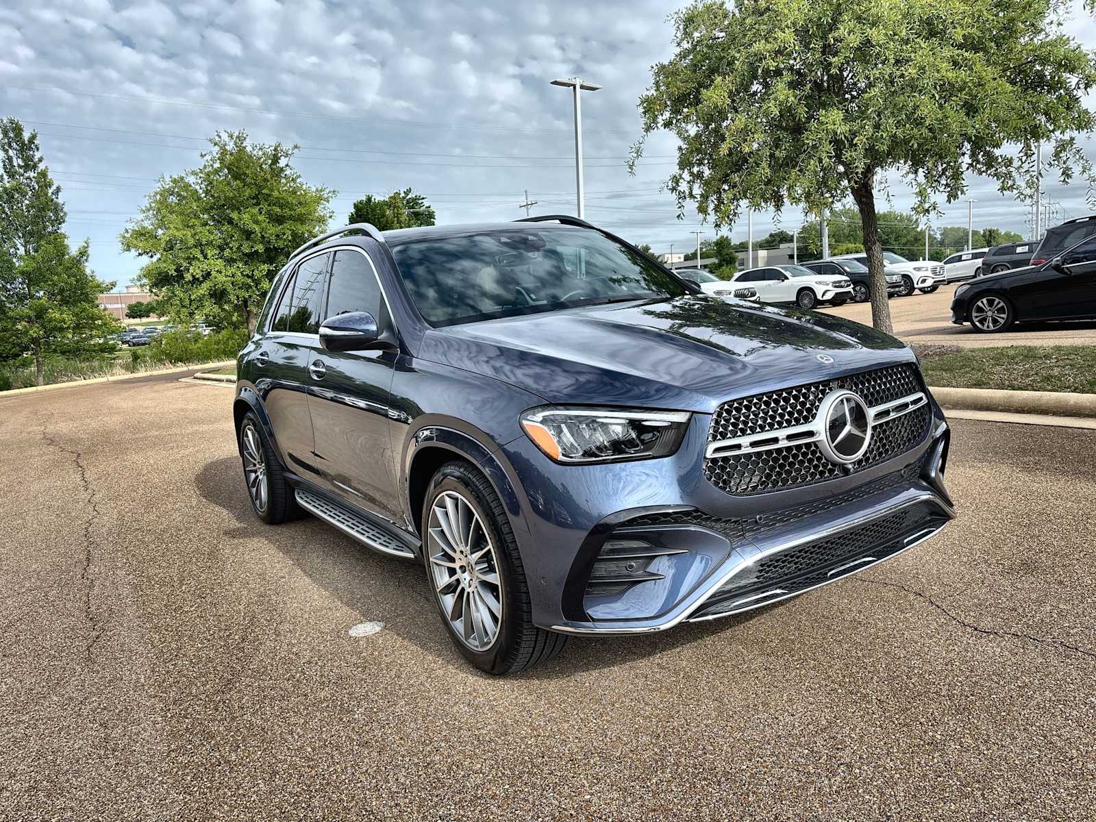Thumbnail: 2026 Mercedes-Benz GLE - 11