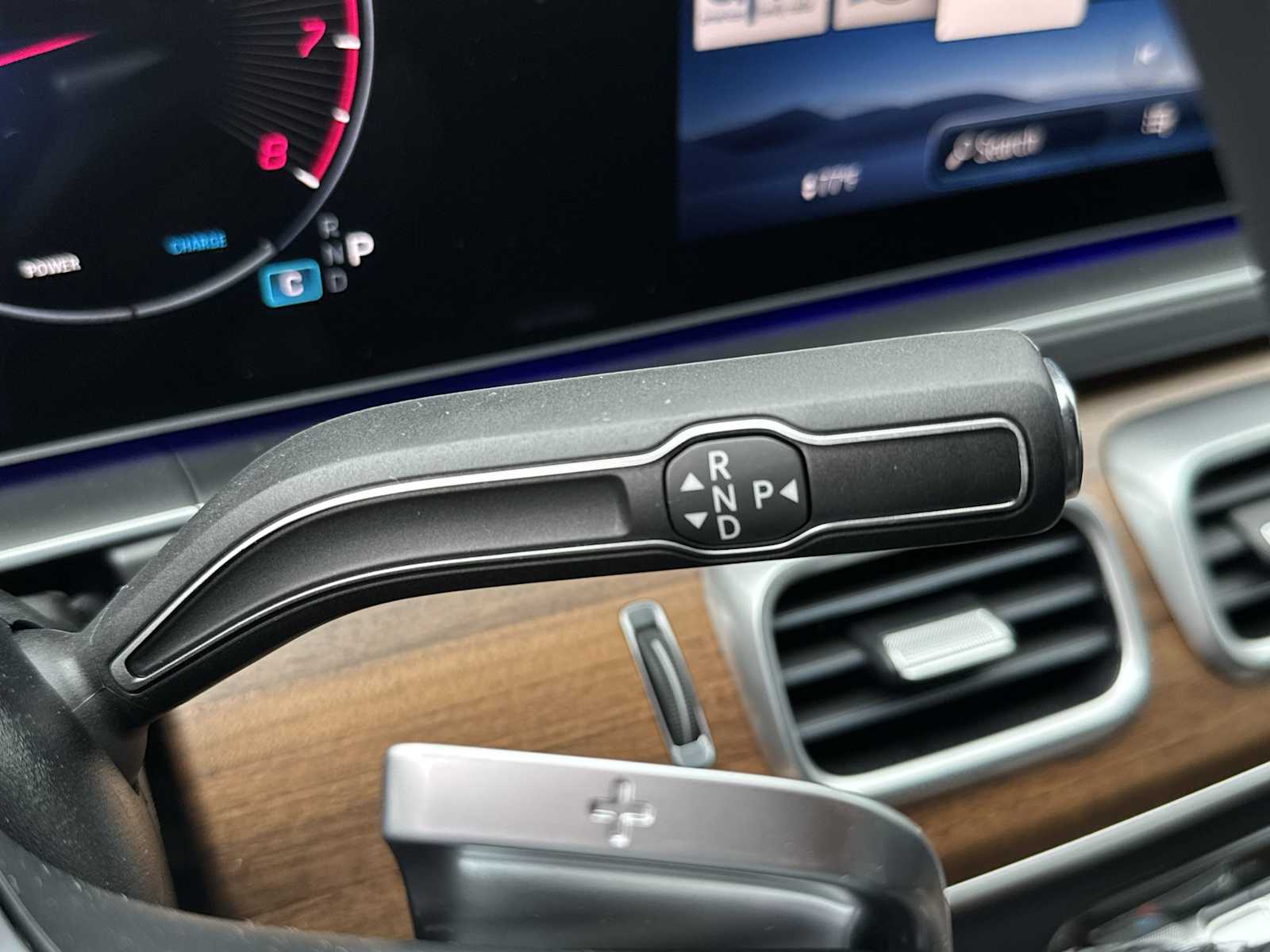 Thumbnail: 2026 Mercedes-Benz GLE - 24