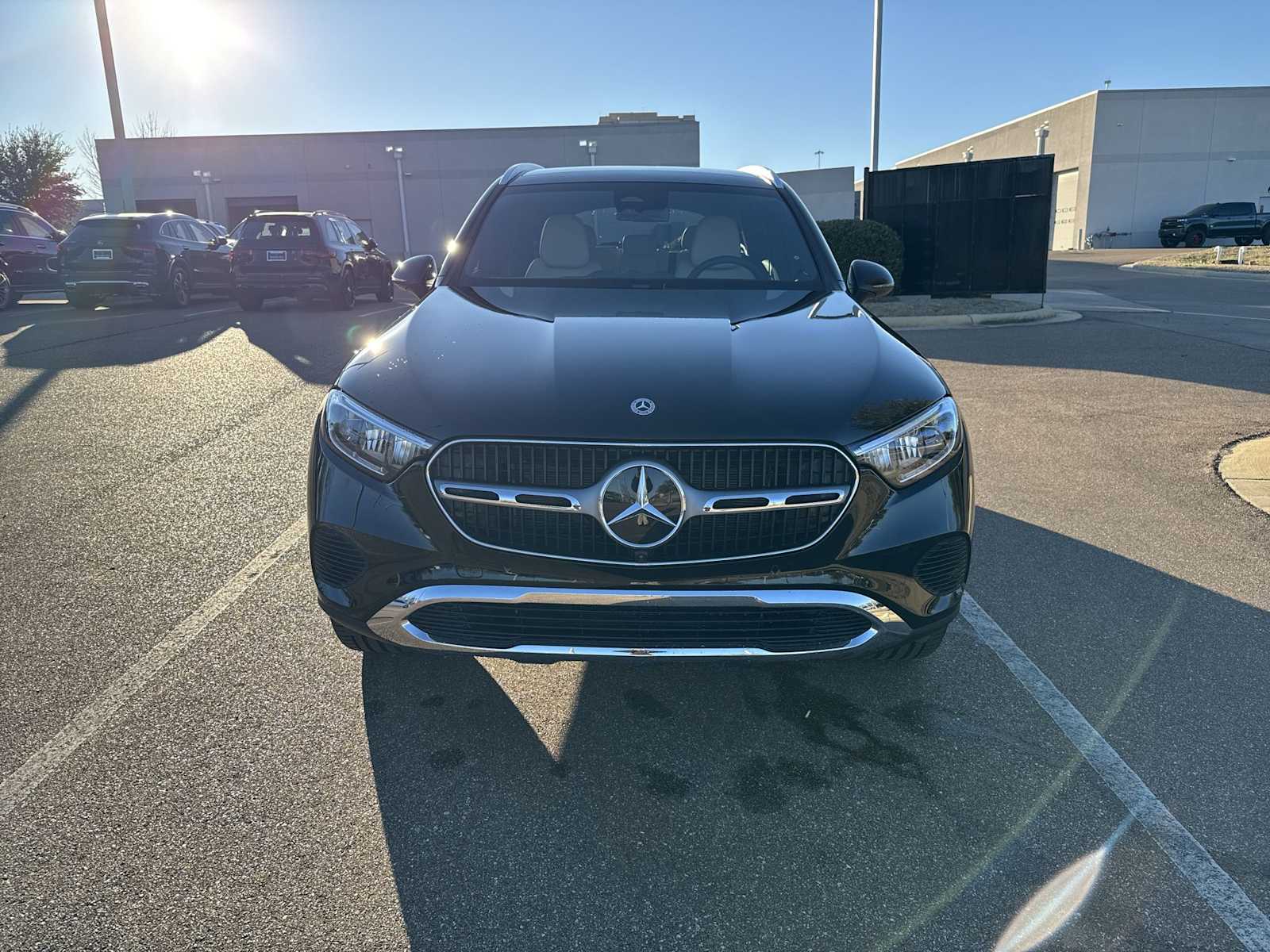 Thumbnail: 2026 Mercedes-Benz GLC - 9