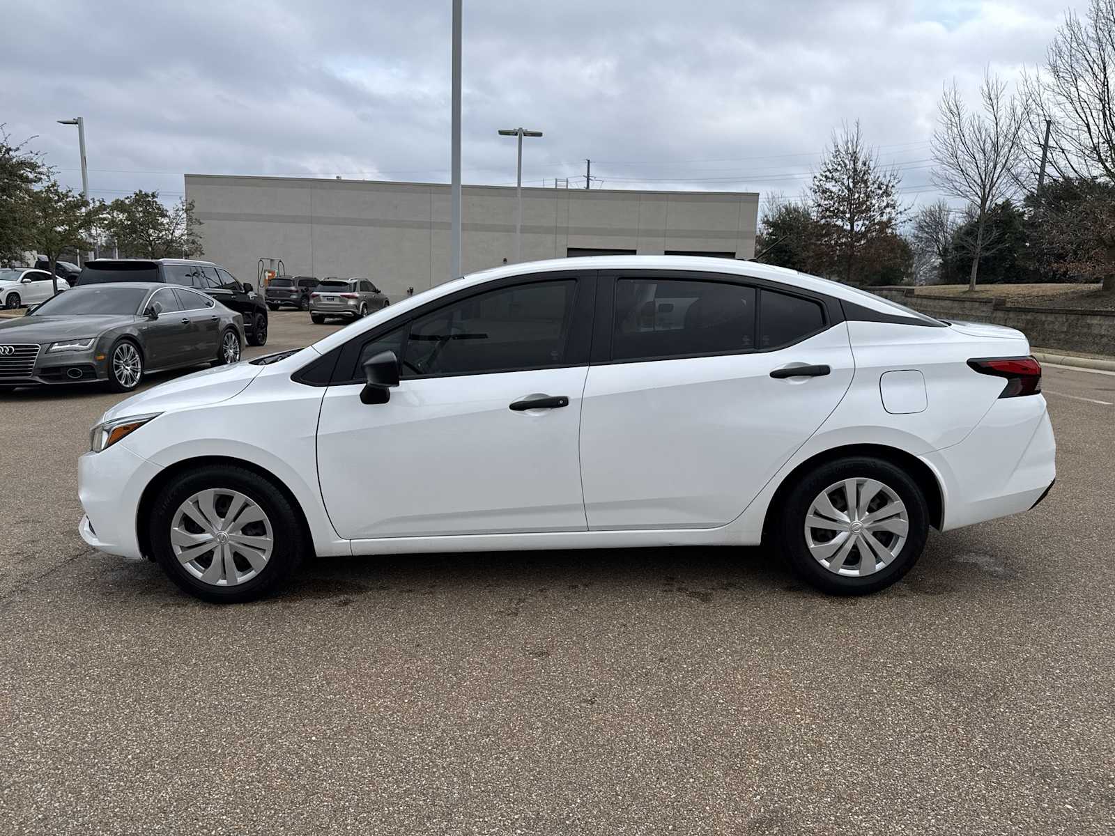 Thumbnail: 2021 Nissan Versa - 3