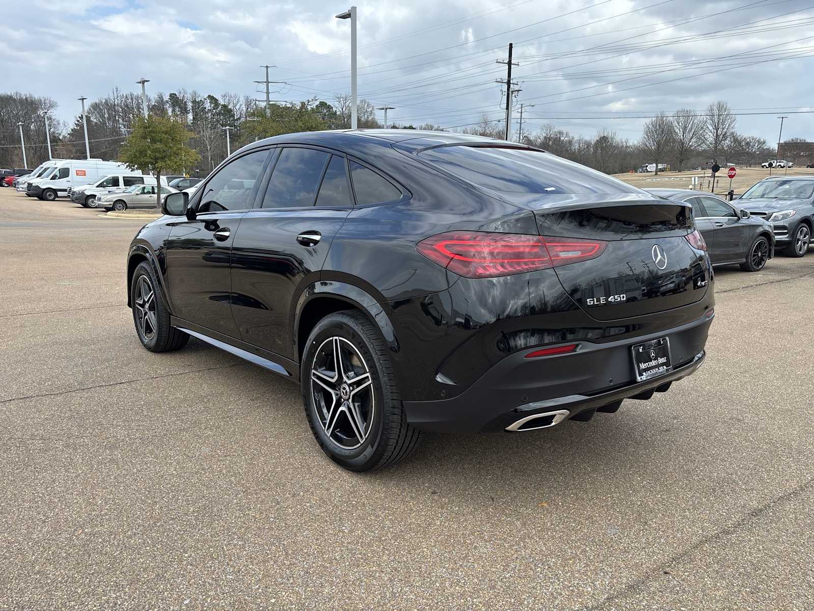 Thumbnail: 2026 Mercedes-Benz GLE - 4