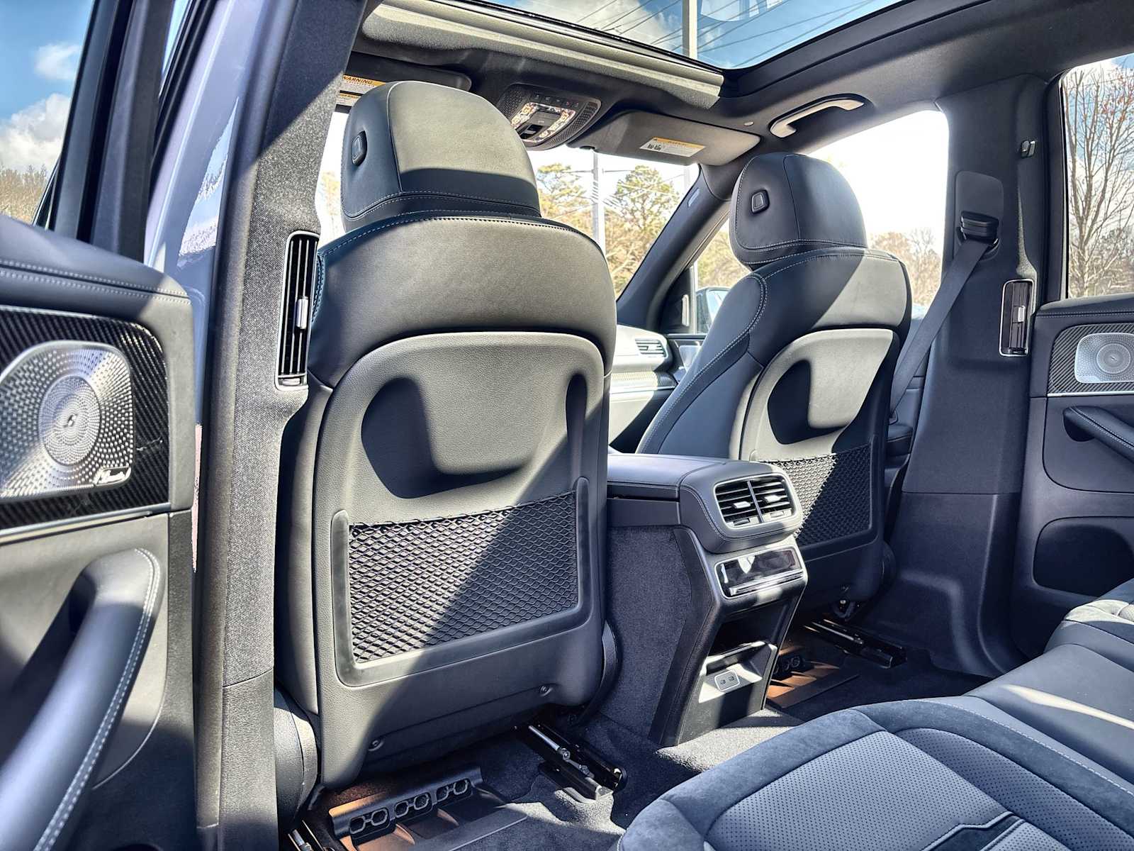 Thumbnail: 2026 Mercedes-Benz GLE - 18