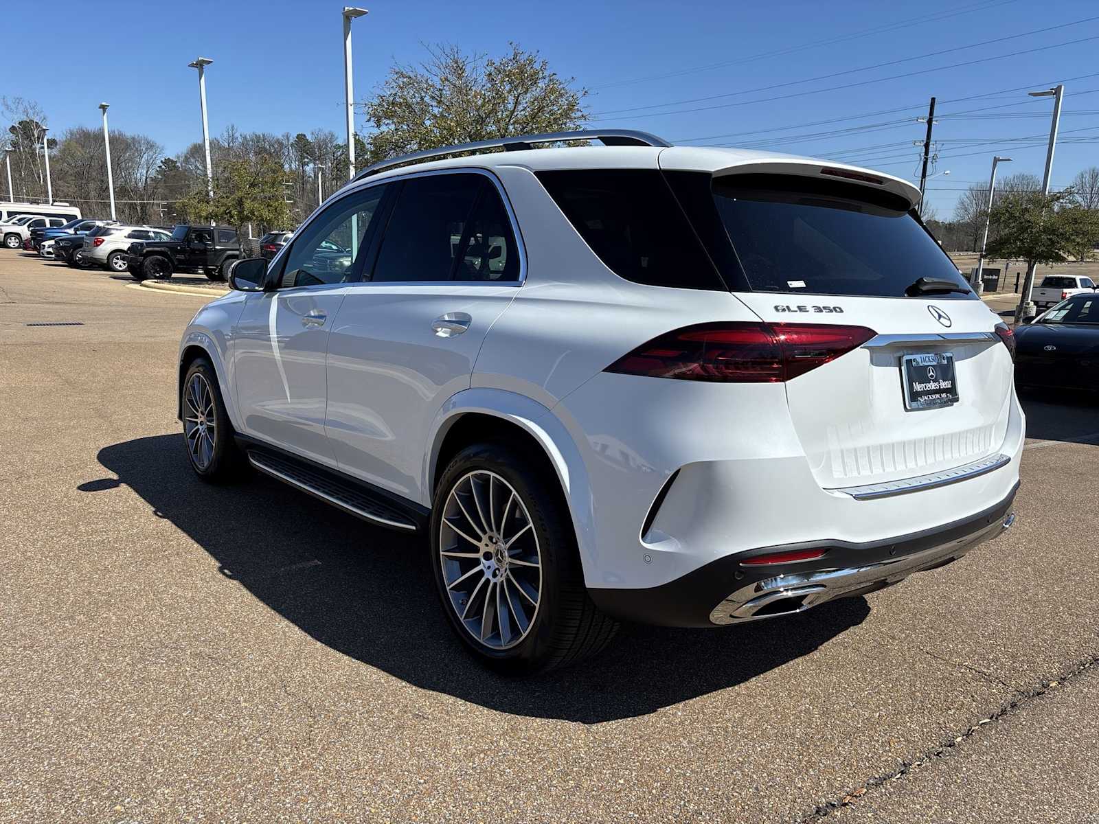 Thumbnail: 2026 Mercedes-Benz GLE - 4