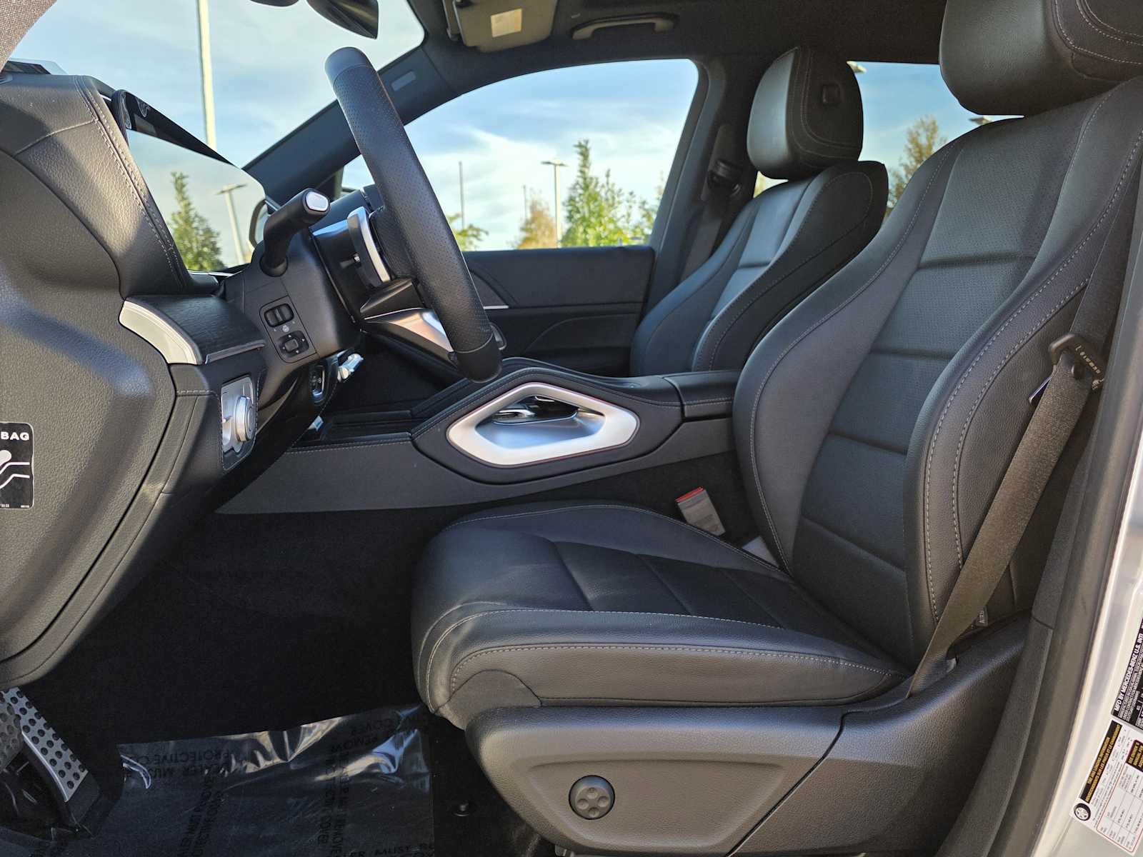 Thumbnail: 2025 Mercedes-Benz GLS - 13