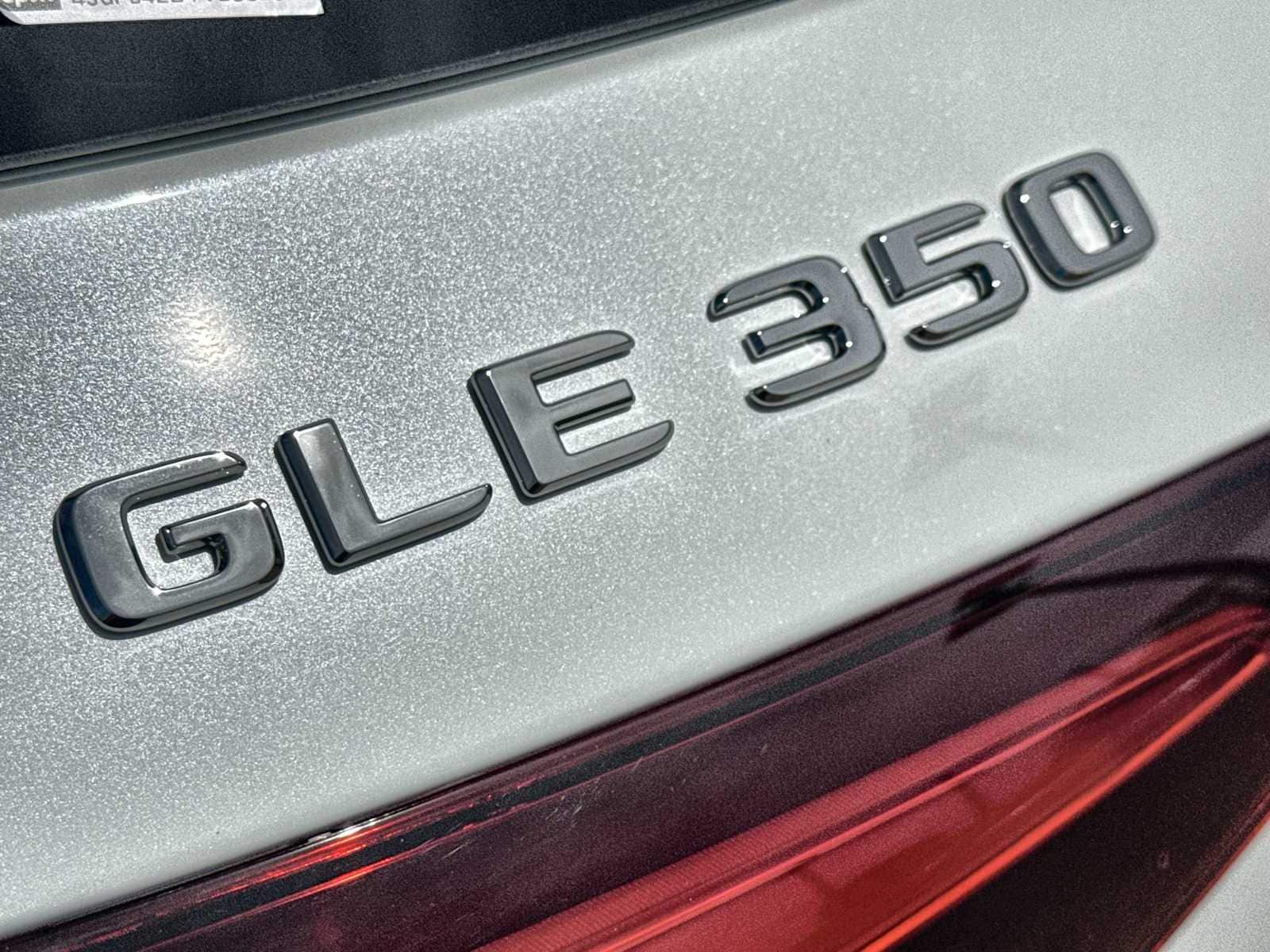 Thumbnail: 2026 Mercedes-Benz GLE - 15