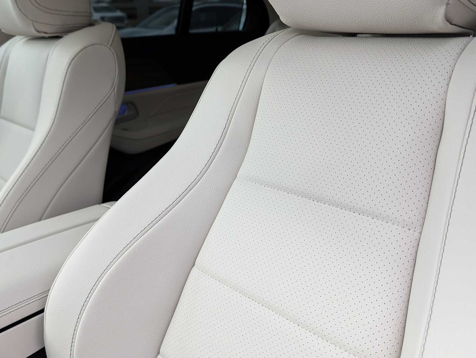 Thumbnail: 2026 Mercedes-Benz GLE - 17