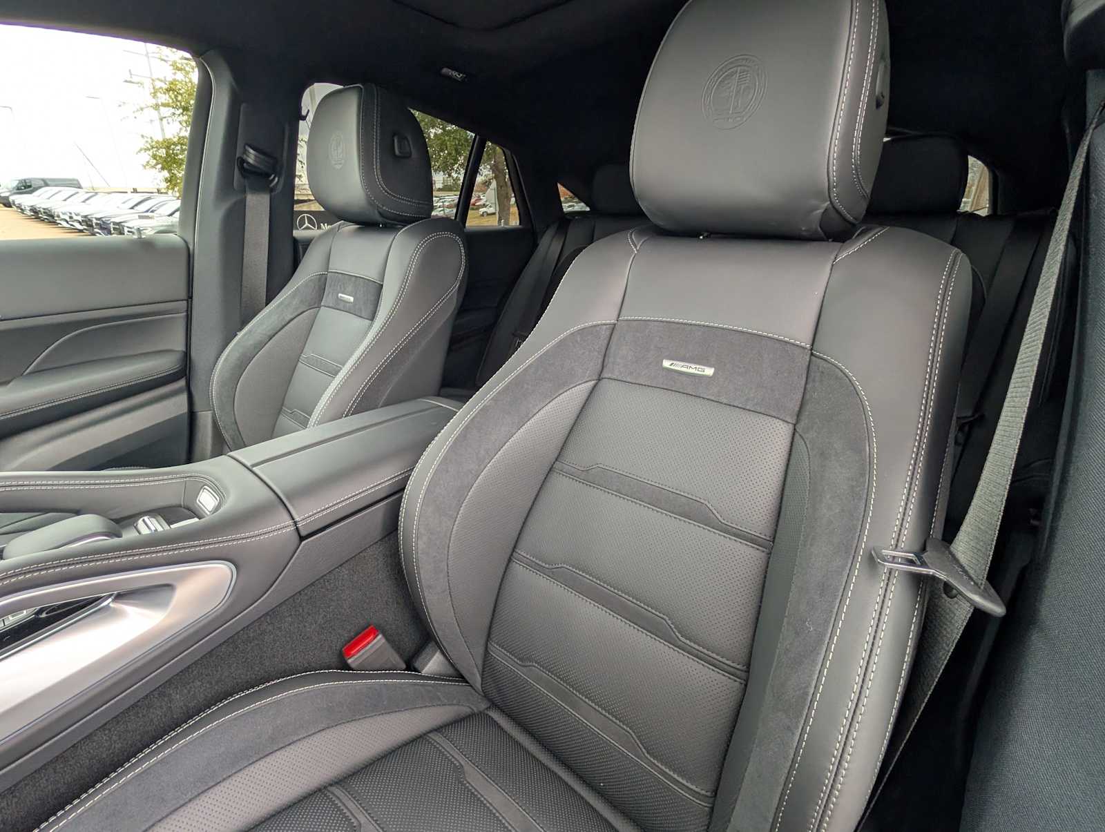 Thumbnail: 2026 Mercedes-Benz GLE - 15