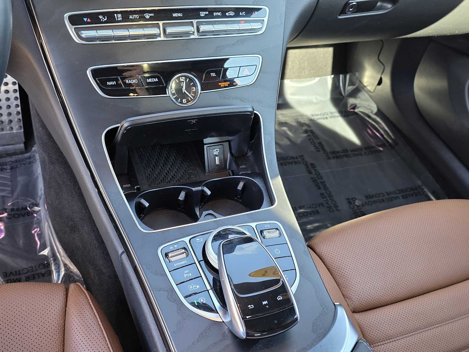 Thumbnail: 2023 Mercedes-Benz C-Class - 16