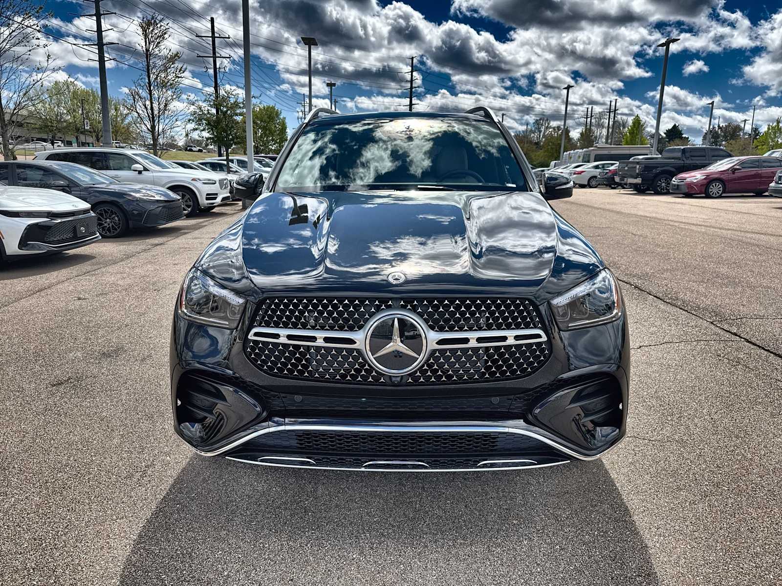 Thumbnail: 2026 Mercedes-Benz GLE - 12