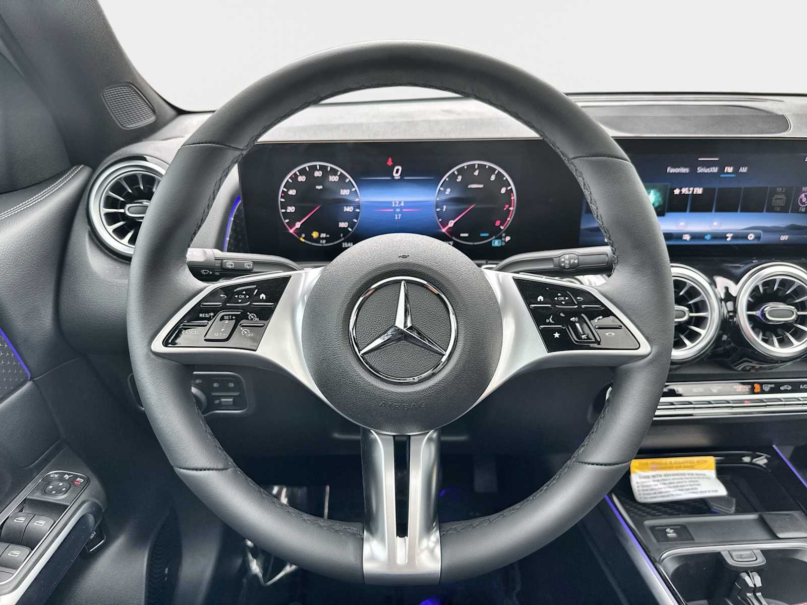 Thumbnail: 2026 Mercedes-Benz GLB - 22