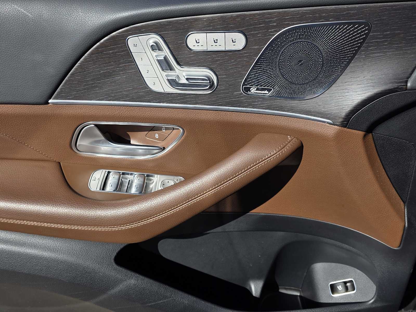 Thumbnail: 2024 Mercedes-Benz GLS - 25