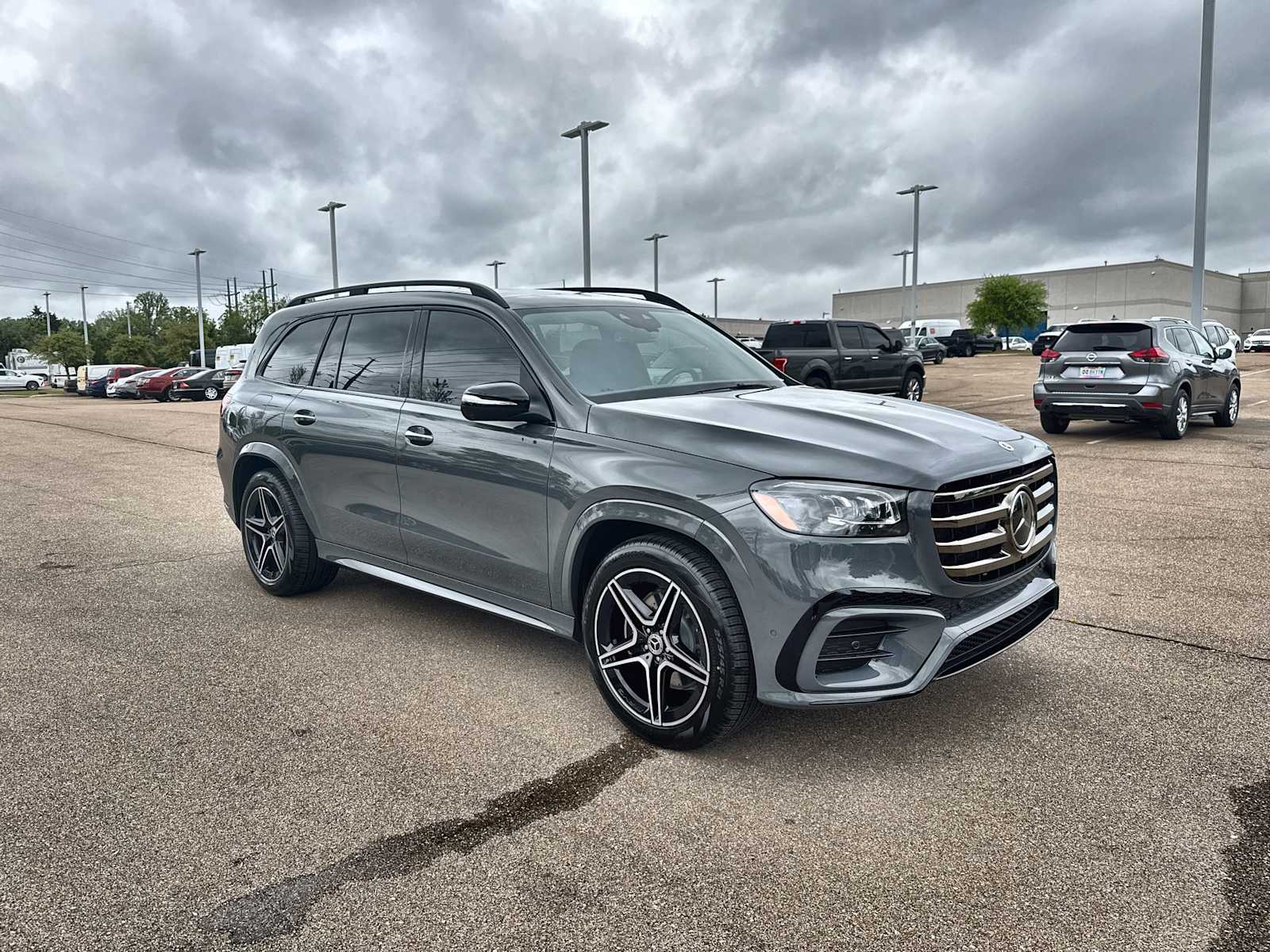 Thumbnail: 2026 Mercedes-Benz GLS - 11