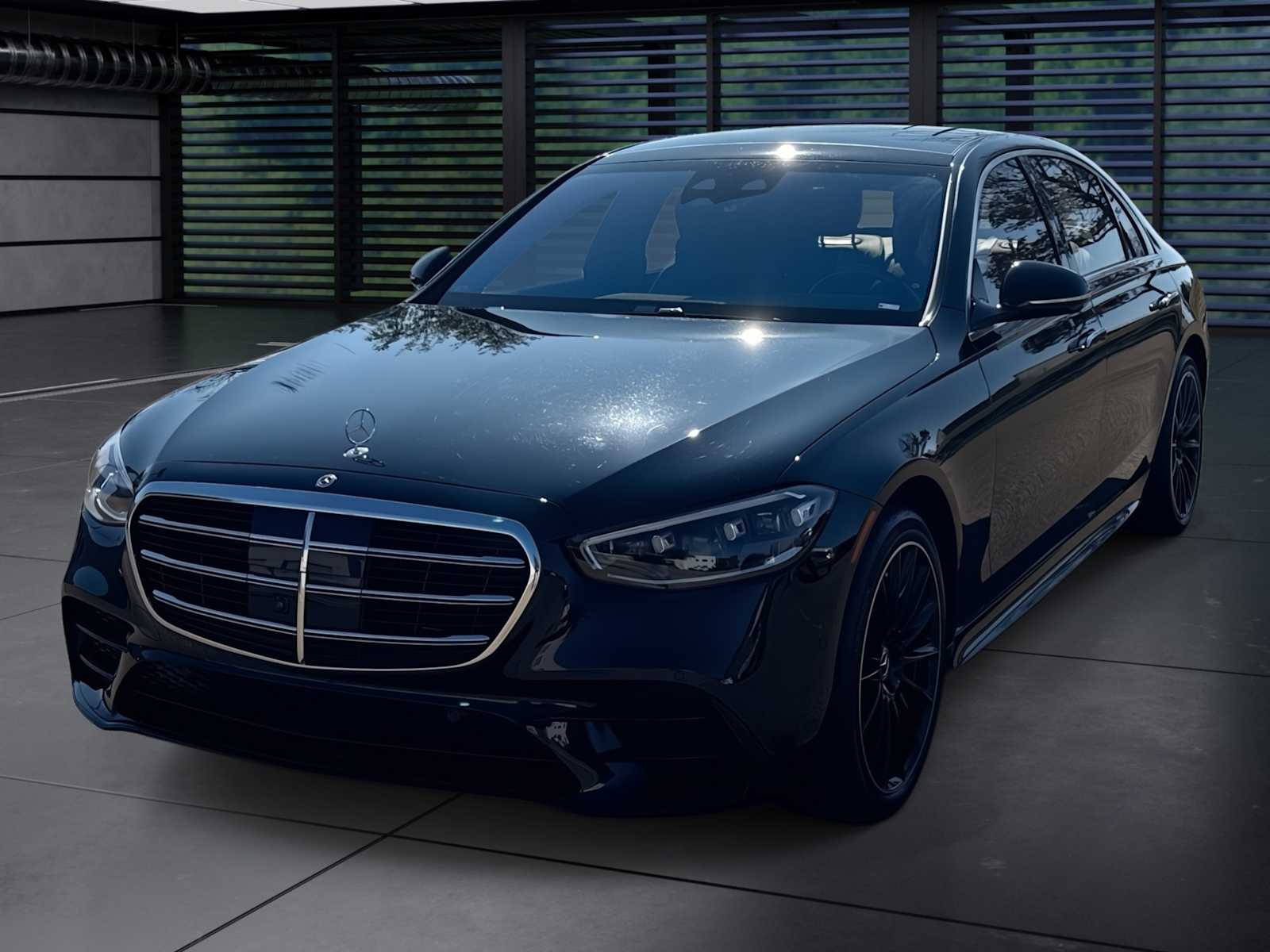 Thumbnail: 2022 Mercedes-Benz S-Class - 1