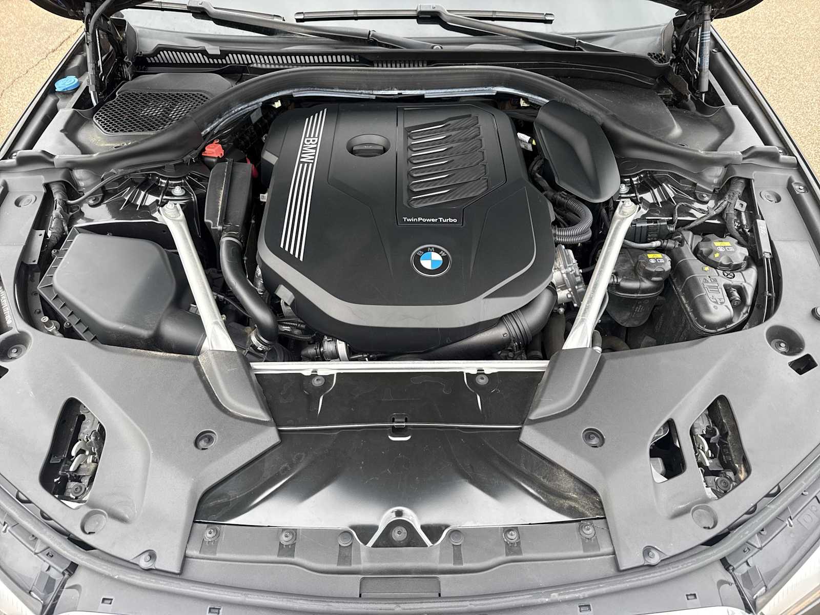 Thumbnail: 2020 BMW 5 Series - 12