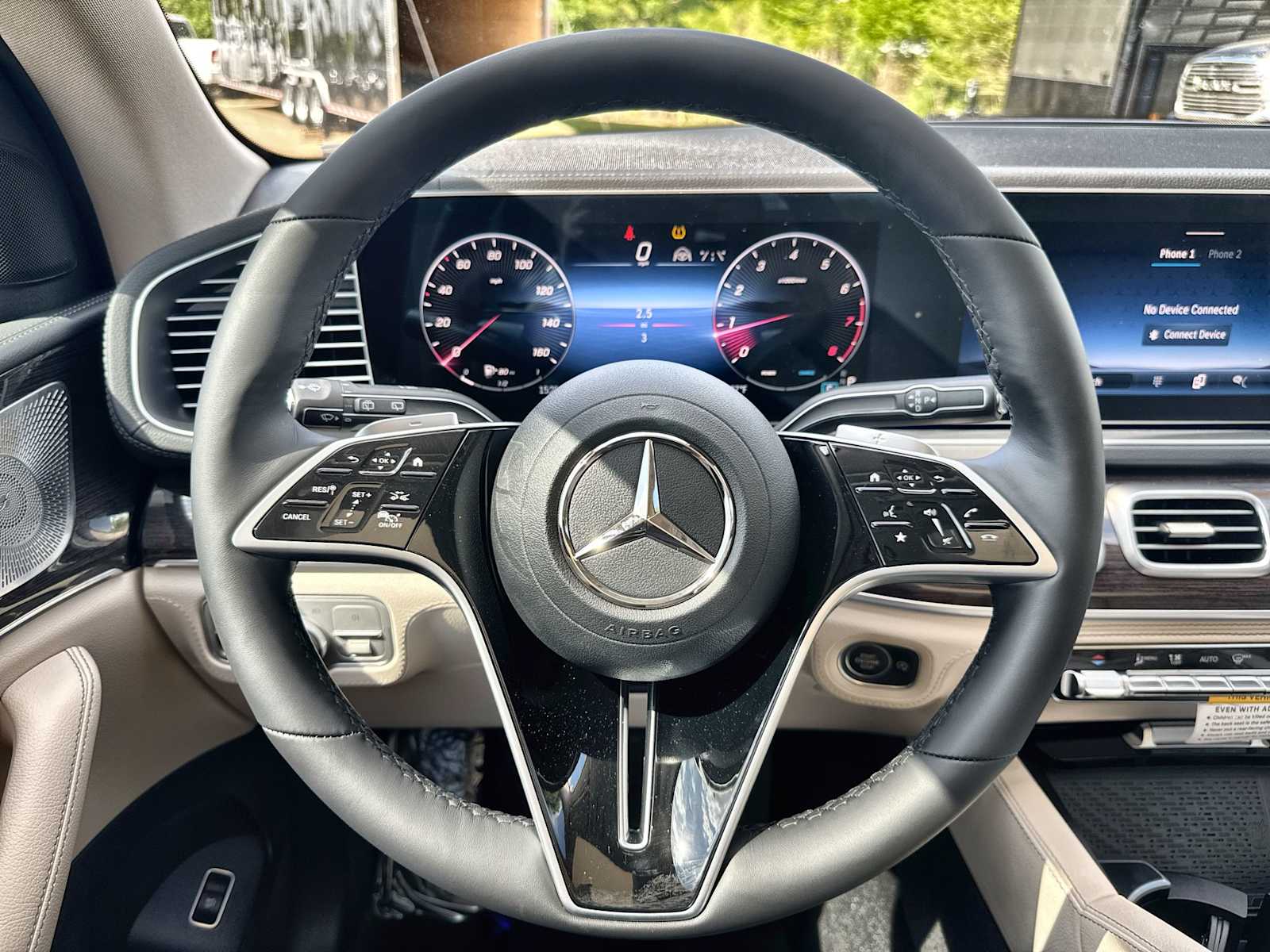 Thumbnail: 2026 Mercedes-Benz GLE - 21