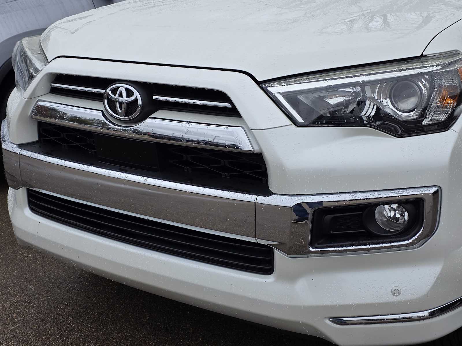 Thumbnail: 2020 Toyota 4Runner - 10