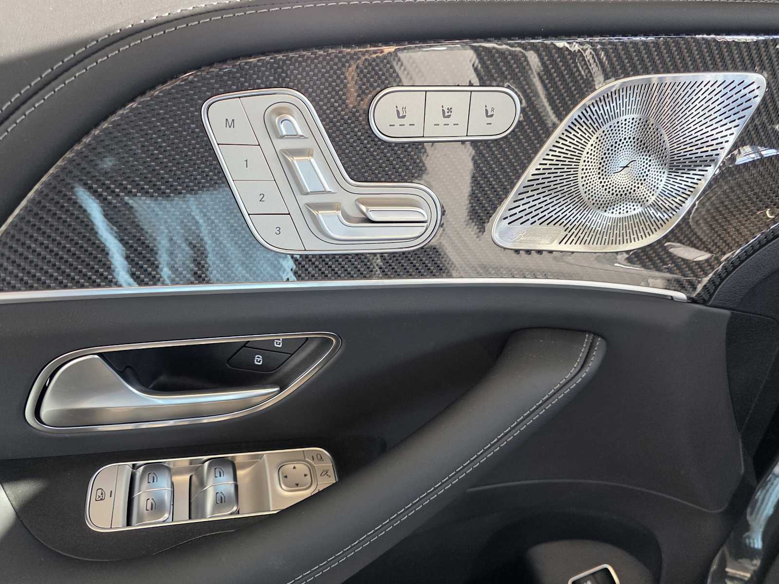 Thumbnail: 2026 Mercedes-Benz GLE - 20