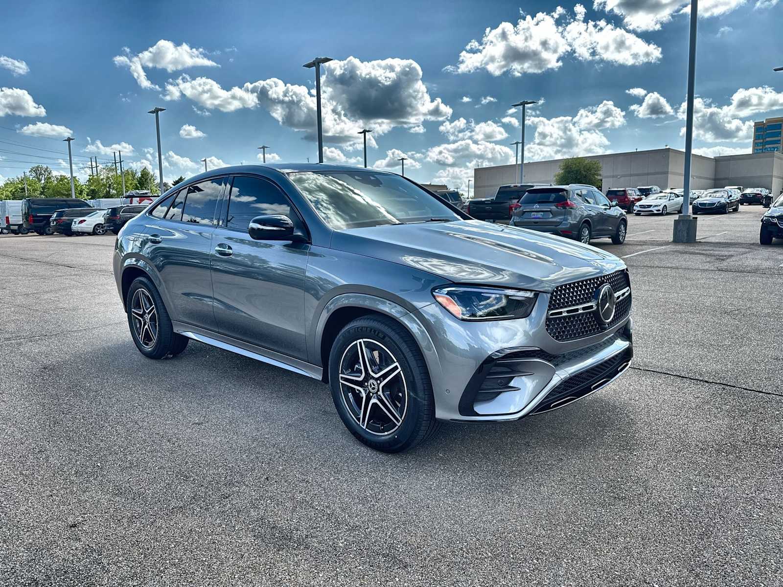 Thumbnail: 2026 Mercedes-Benz GLE - 11