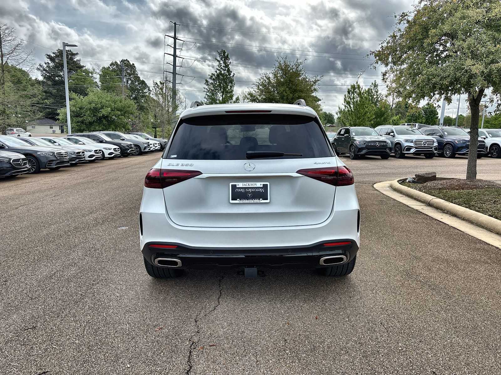 Thumbnail: 2026 Mercedes-Benz GLE - 7