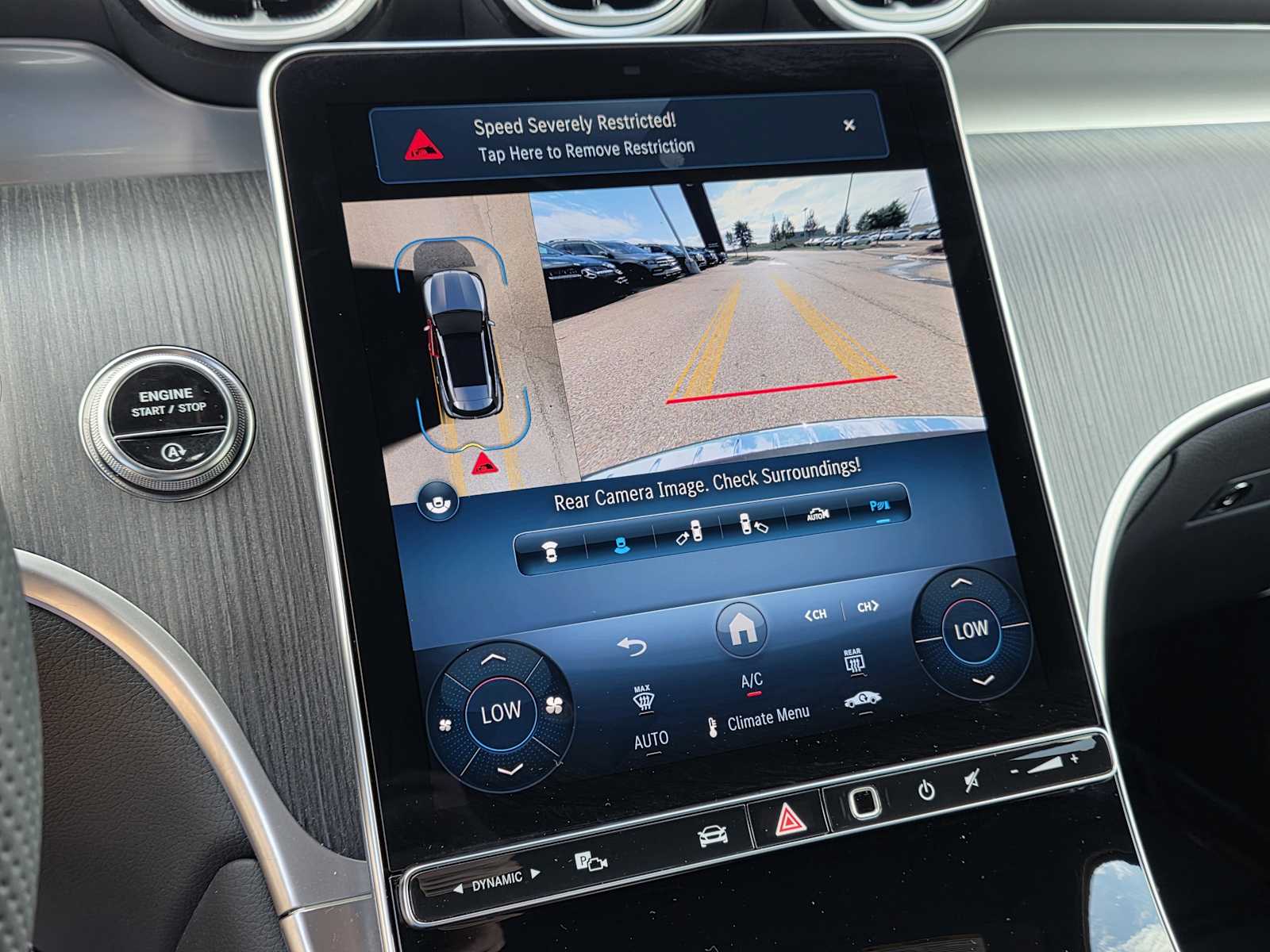 Thumbnail: 2025 Mercedes-Benz GLC - 10