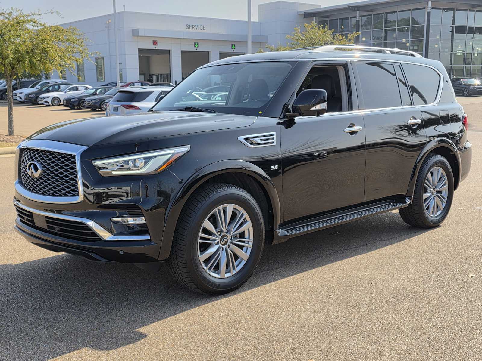 2019 INFINITI QX80 Base's photo