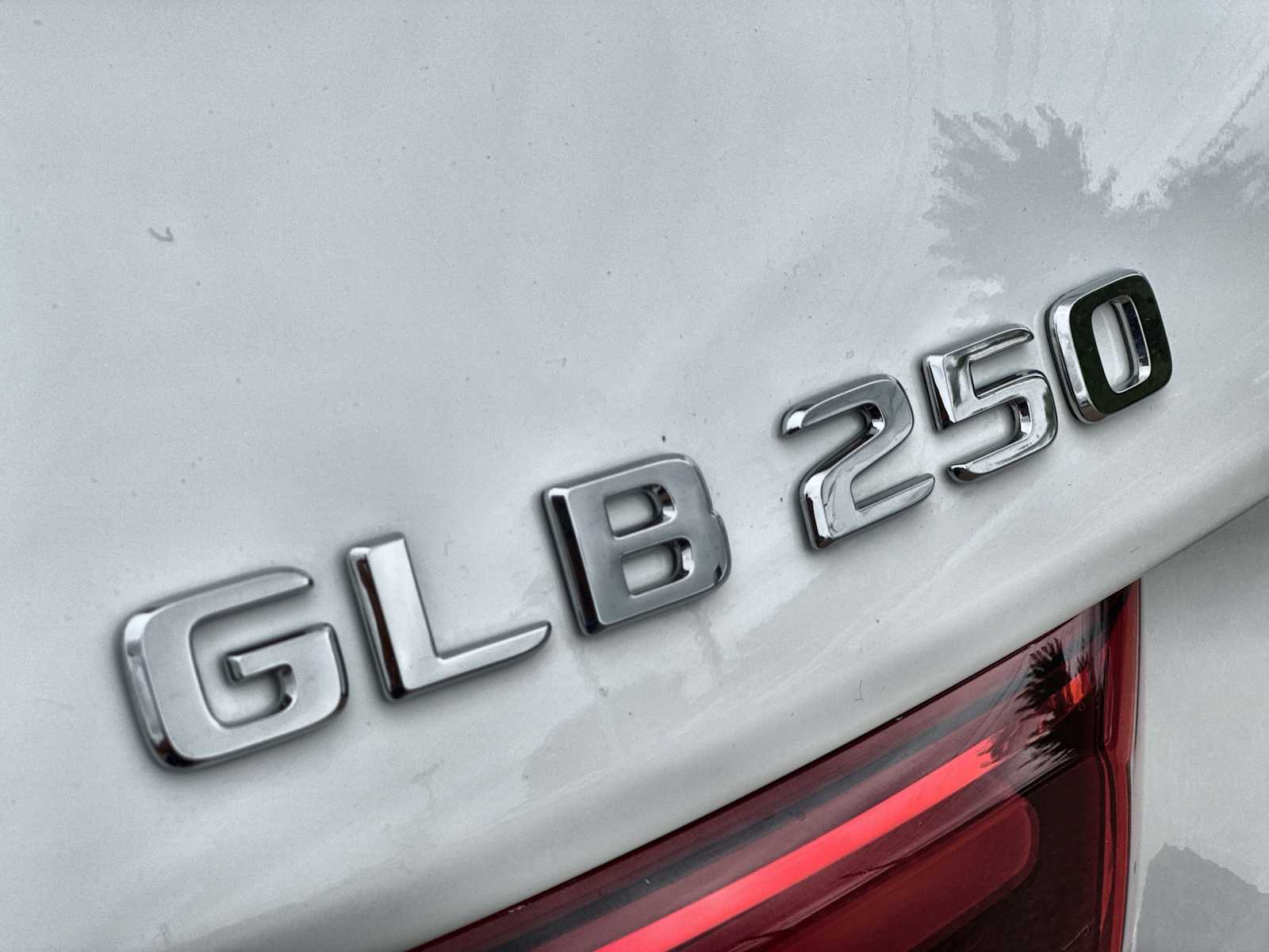 Thumbnail: 2026 Mercedes-Benz GLB - 16