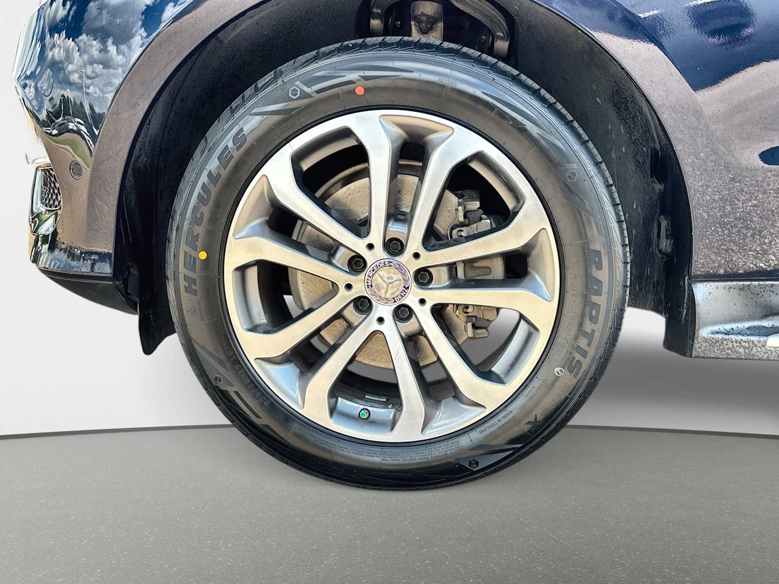 Thumbnail: 2017 Mercedes-Benz GLE - 14