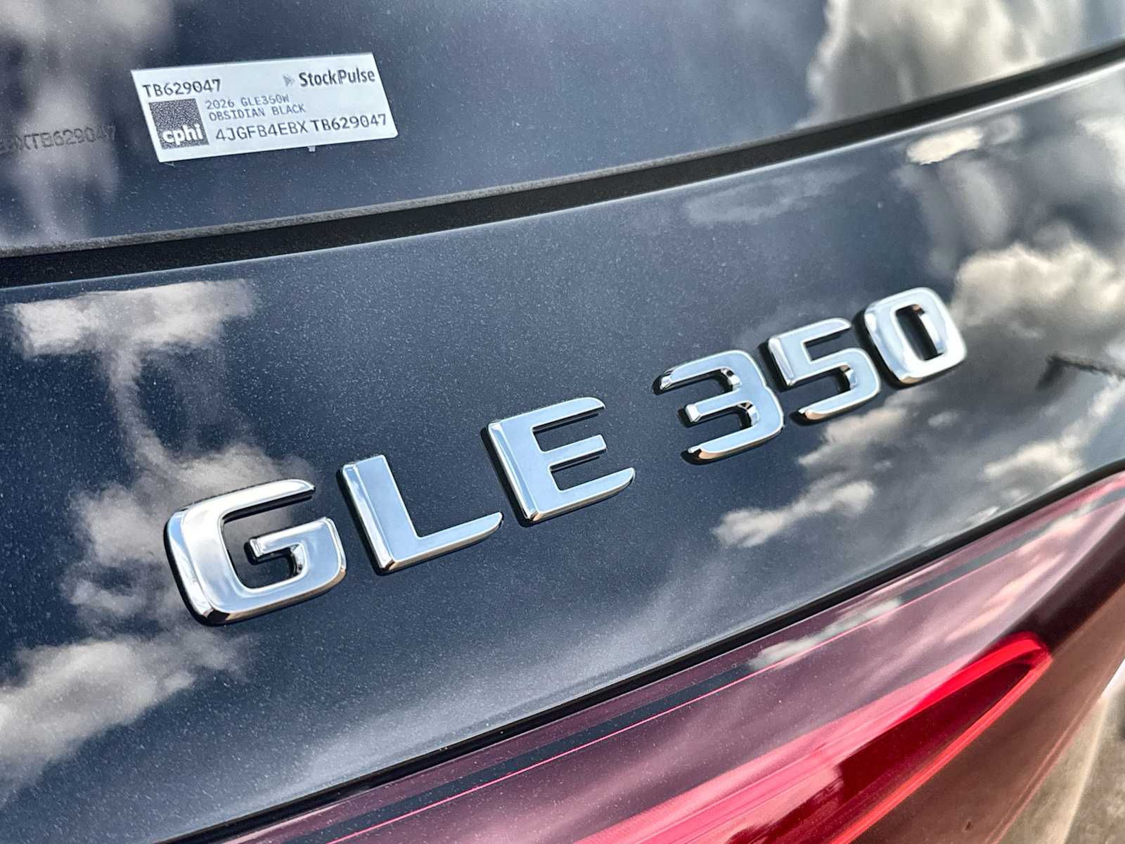 Thumbnail: 2026 Mercedes-Benz GLE - 15