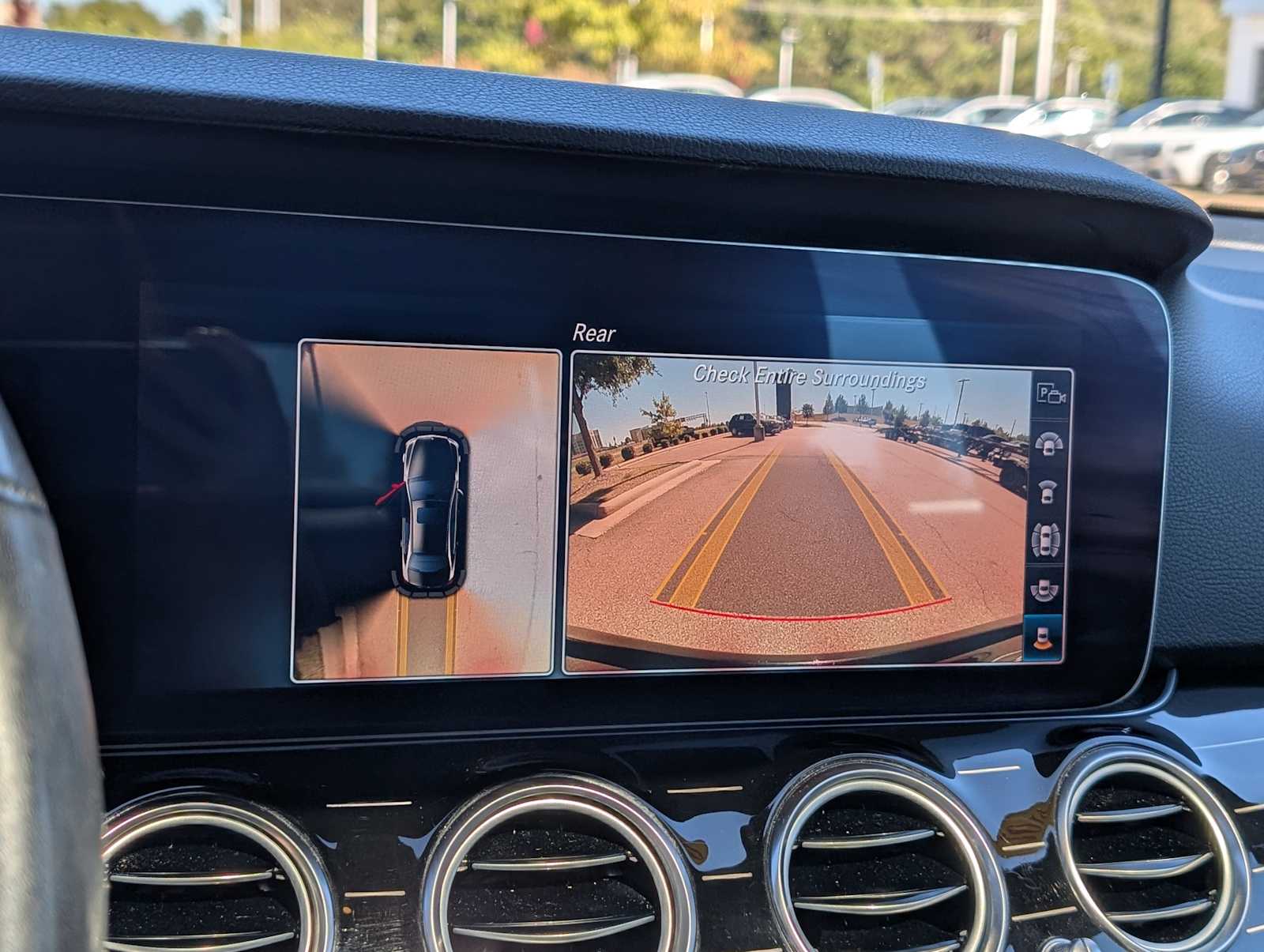 Thumbnail: 2019 Mercedes-Benz E-Class - 13