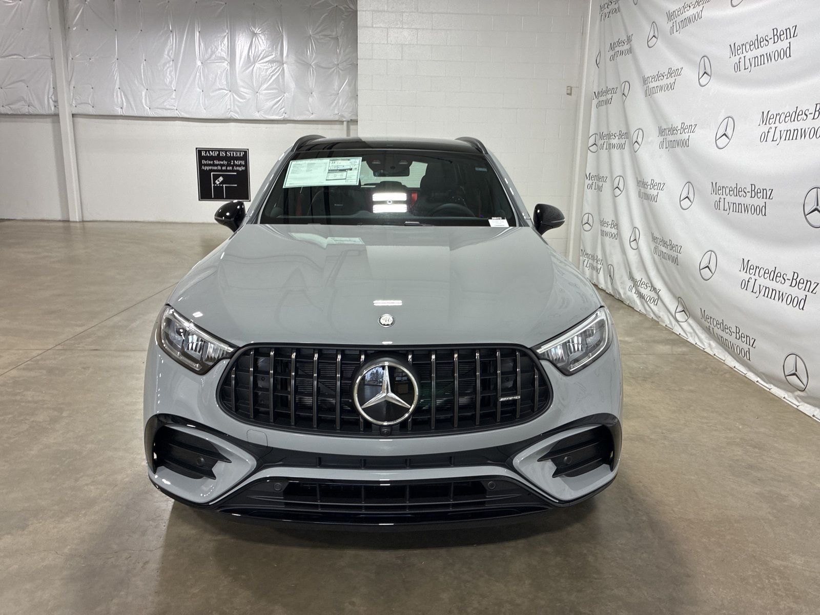 2026 Mercedes Benz GLC 43 AMG photo 2