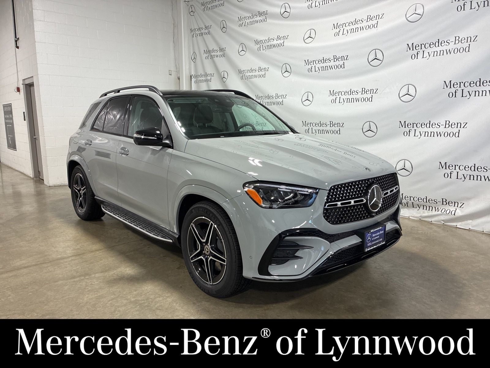2026 Mercedes-Benz GLE GLE450's photo