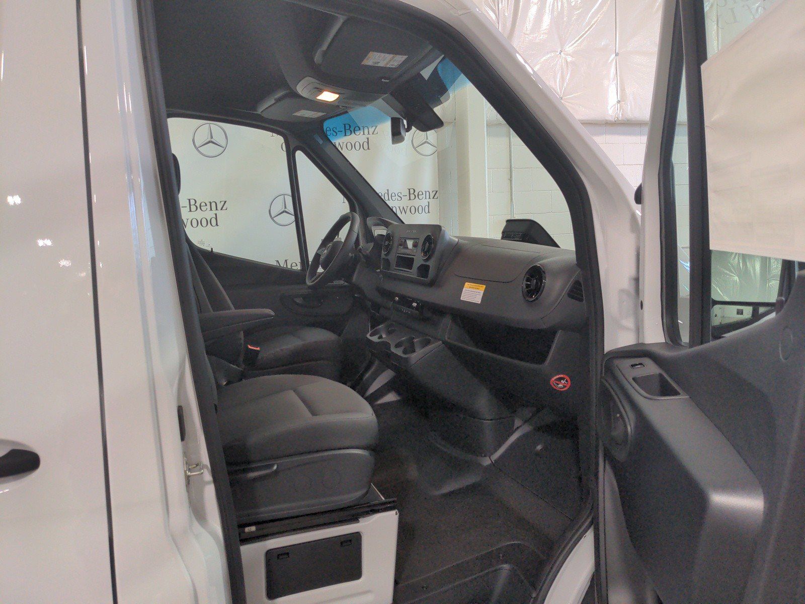 2025 Mercedes-Benz Sprinter Cargo Van Base - Photo 11